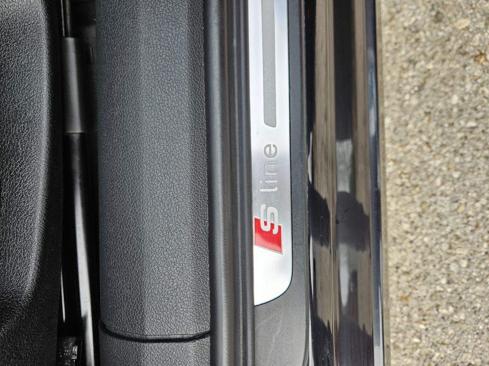 Audi A6 2,0 TDI * 140 kw * S-line * Reg godinu dana, fotografija 12