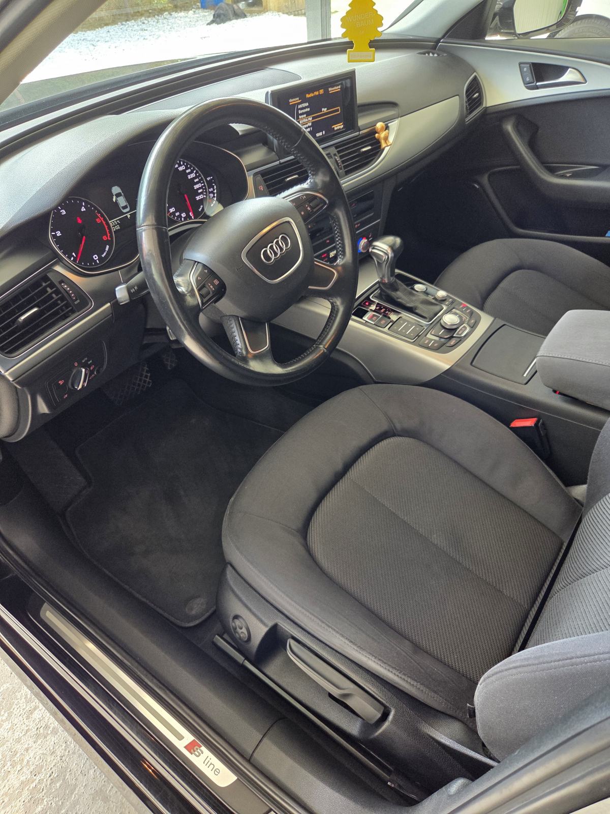 Audi A6 2,0 TDI * 140 kw * S-line * Reg godinu dana, fotografija 17