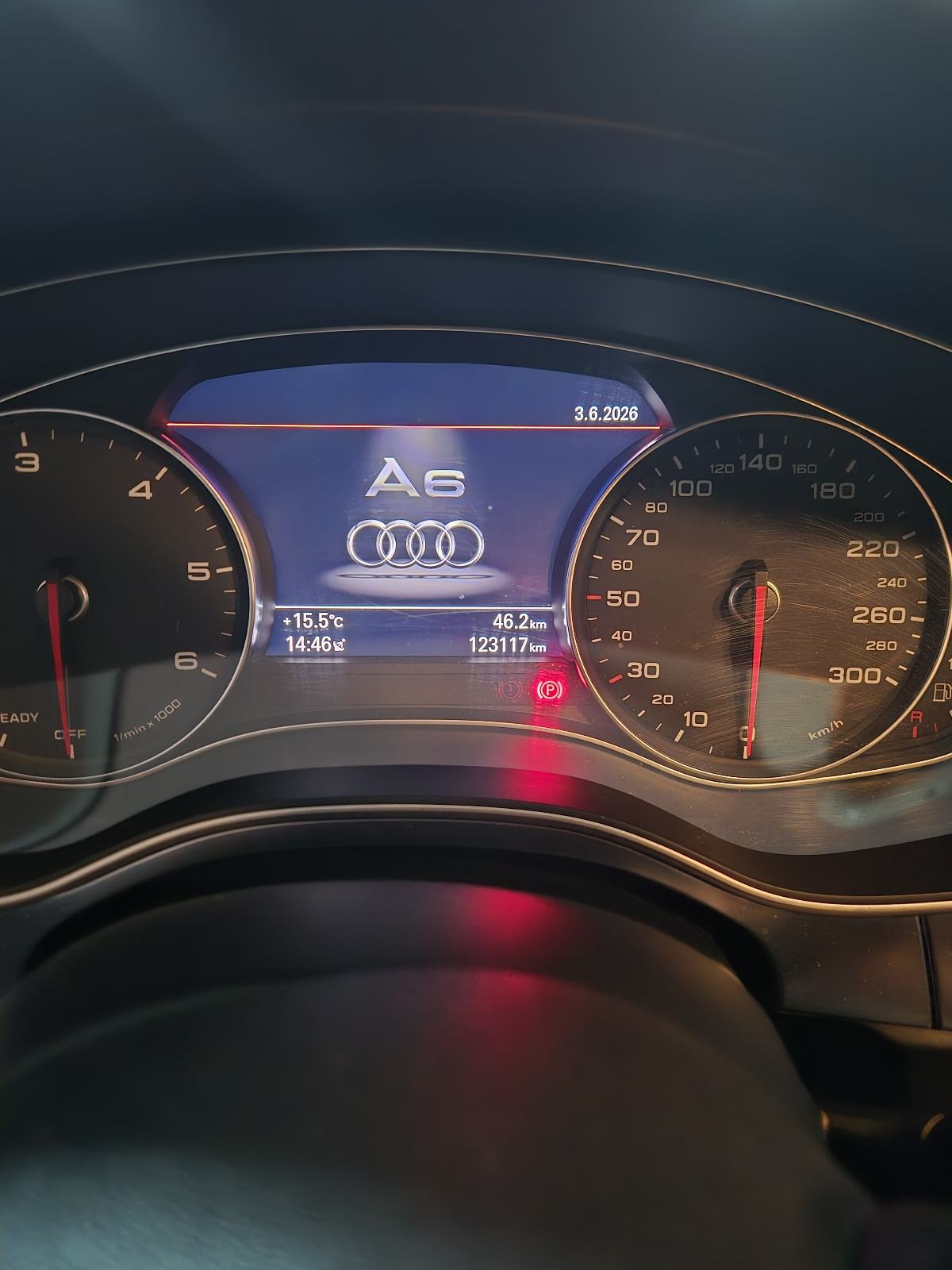Audi A6 2,0 TDI automatik 123 000km, fotografija 8