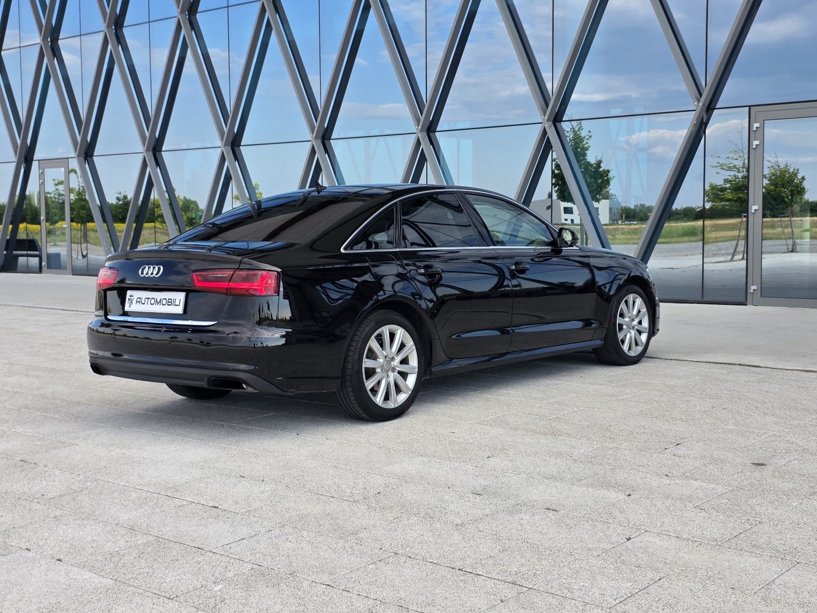 Audi A6 2,0 TDI *AUTOMATIK*BI-XENON*WEBASTO*, fotografija 4