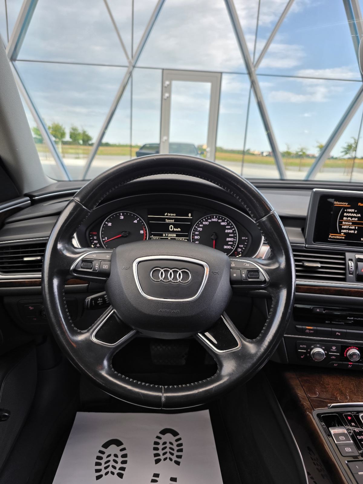 Audi A6 2,0 TDI *AUTOMATIK*BI-XENON*WEBASTO*, fotografija 12