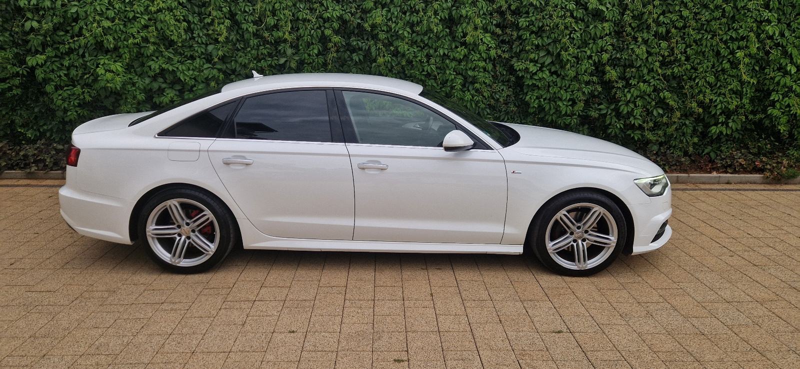 Audi A6 2,0 TDI 3xS line, fotografija 8