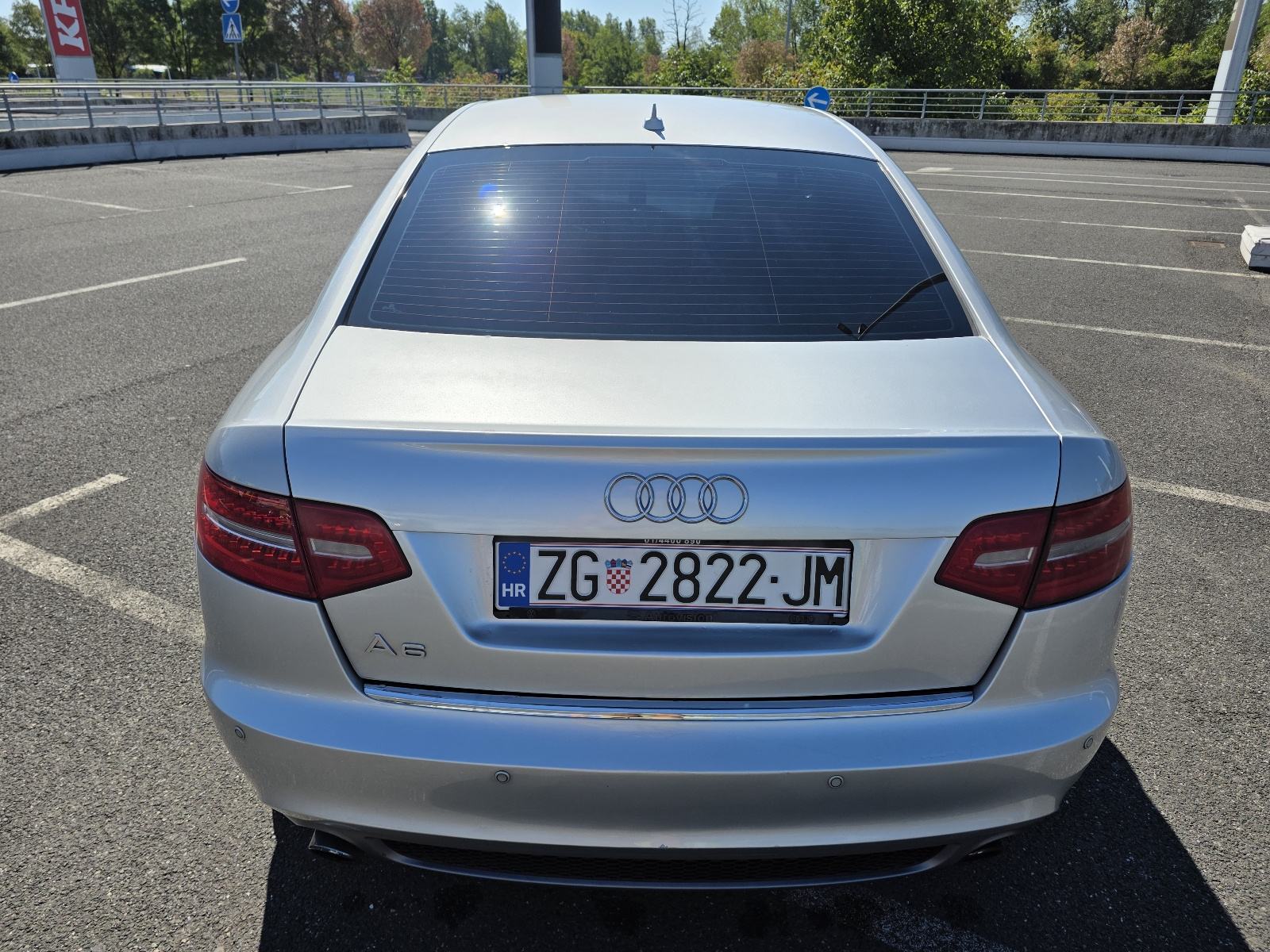 Audi A6 2,0 TDI automatik, fotografija 9
