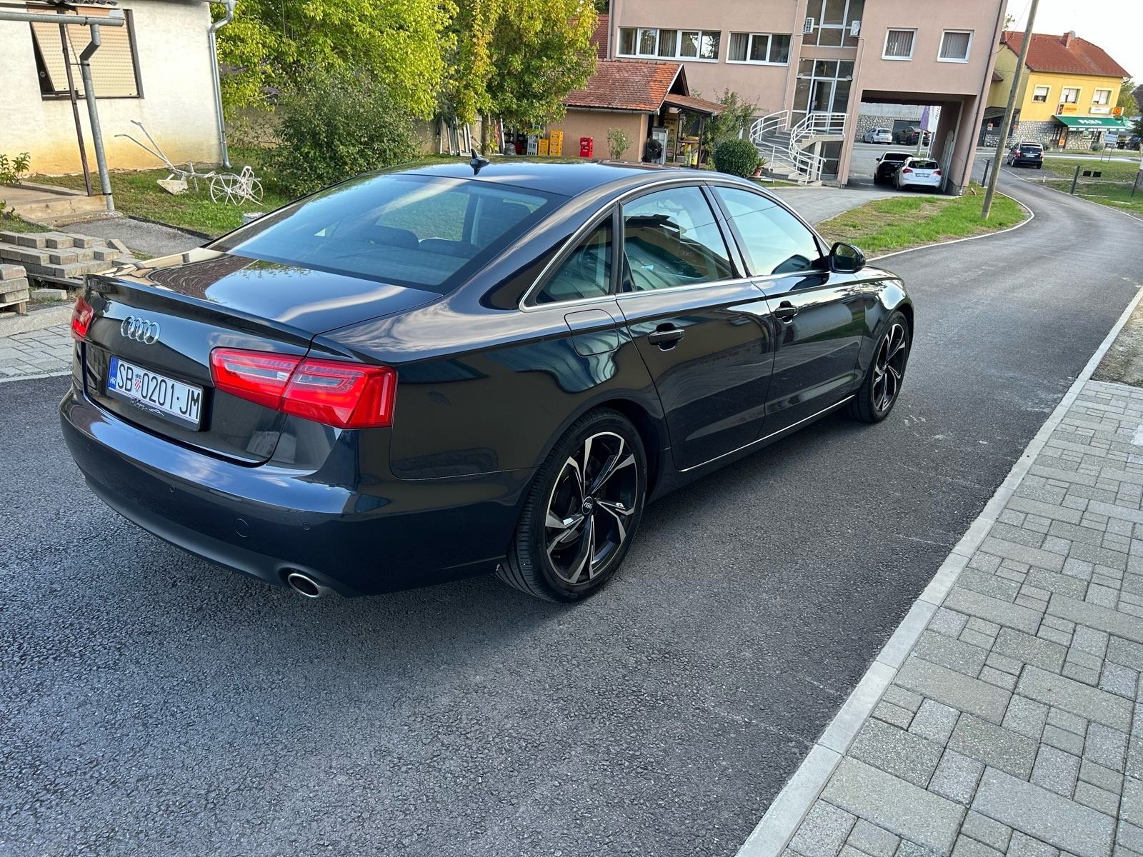 Audi A6 2.0 TDI, fotografija 3