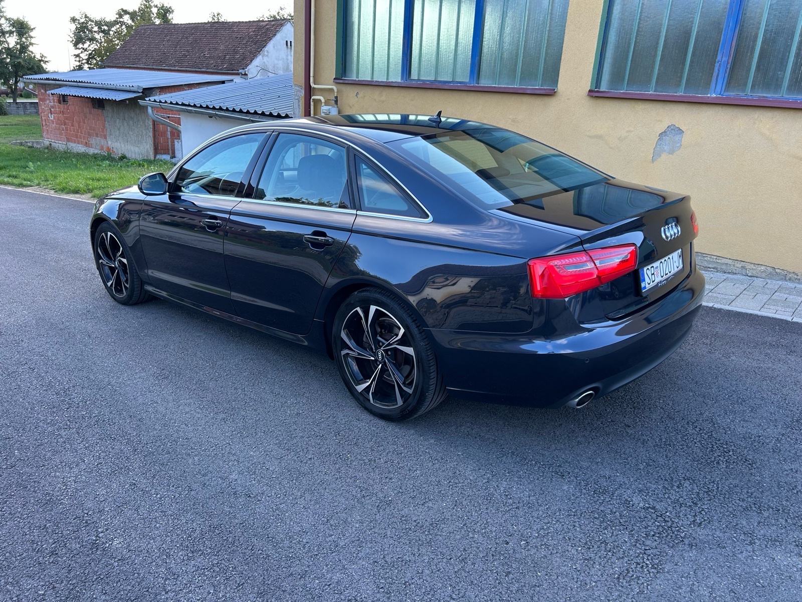 Audi A6 2.0 TDI, fotografija 2