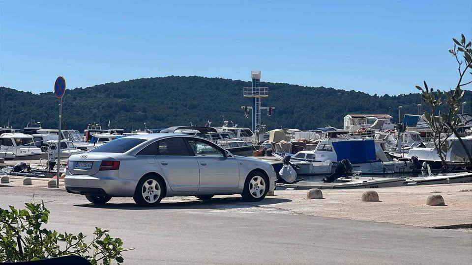 Audi A6 2,0 TDI, fotografija 15