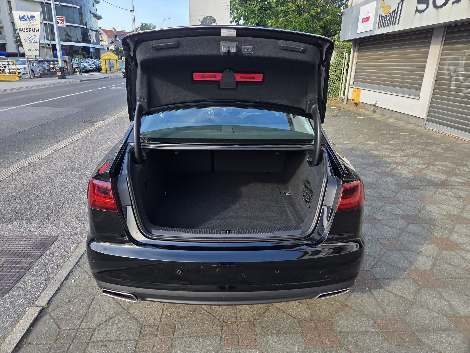 AUDI A6 2,0 TDI-1 VL-FACELIFT-LED SVJETLA-KAMERA+PARK SENZOR-GARANCIJA, fotografija 8