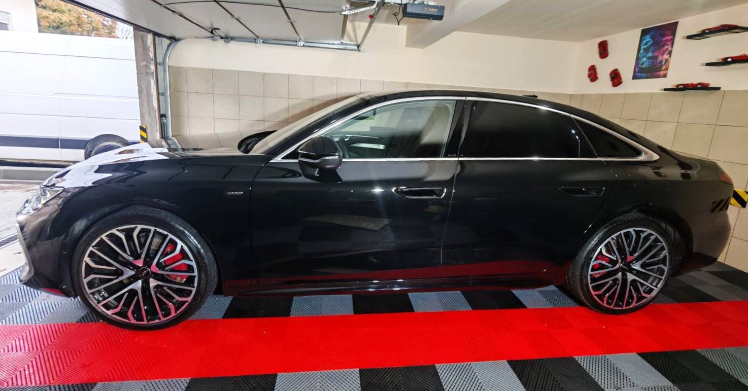 Audi A6 2.0 TFSI e-Hybrid Aut.S-line Quattro 09.2025 OPREMLJEN 2294 km ...