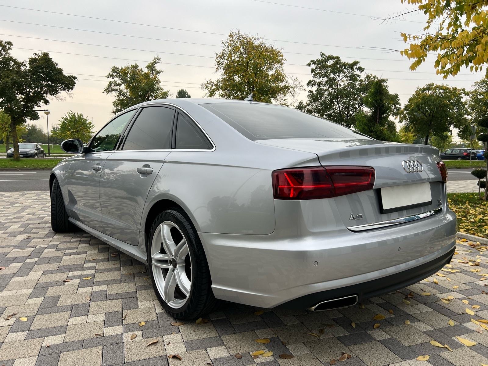 **AUDI A6 3.0 TDI **QUATTRO **S-TRONIC **FACELIFT **REG 1 GOD**, fotografija 4