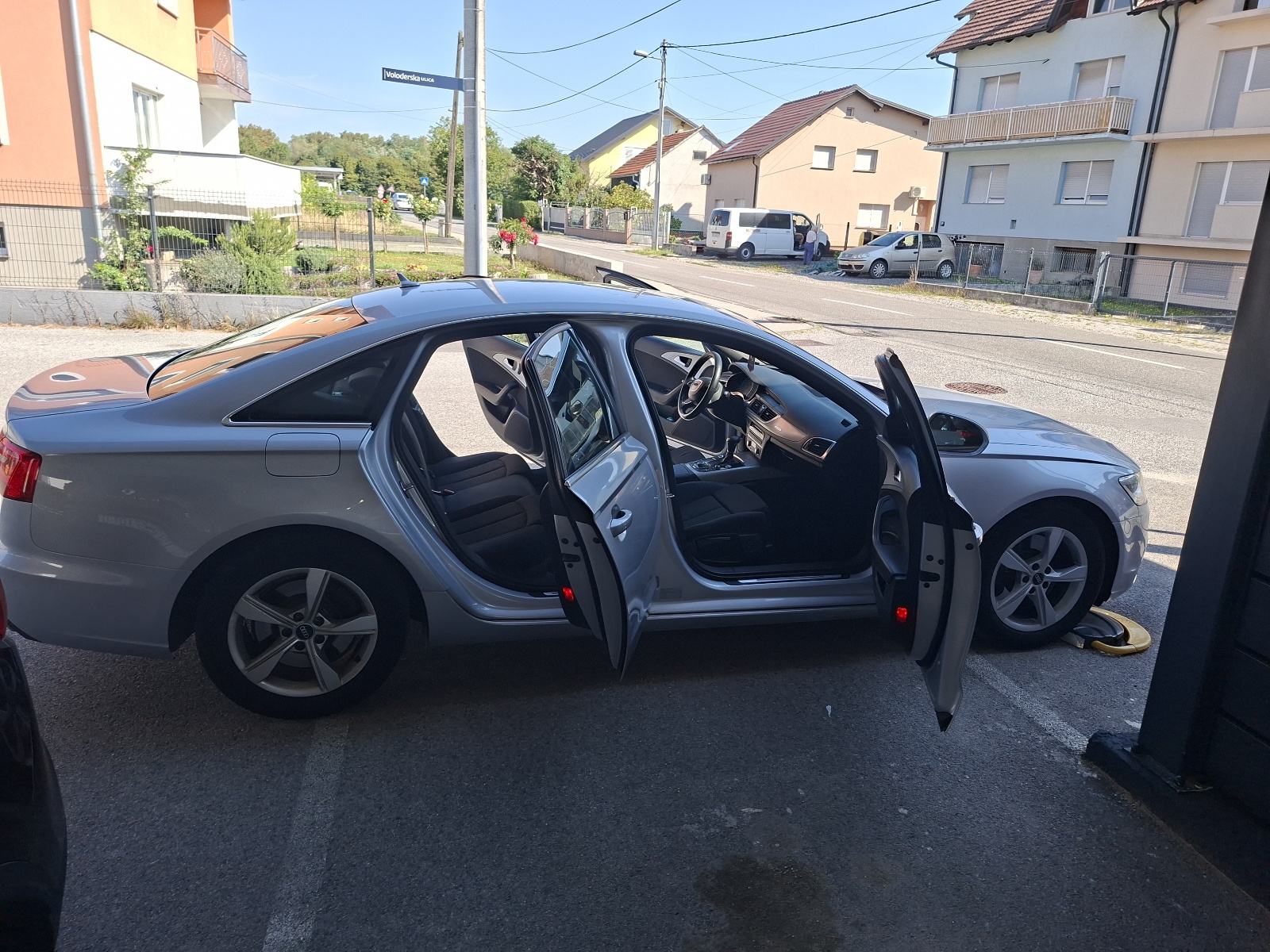 Audi A6 3,0 TDI automatik, fotografija 13