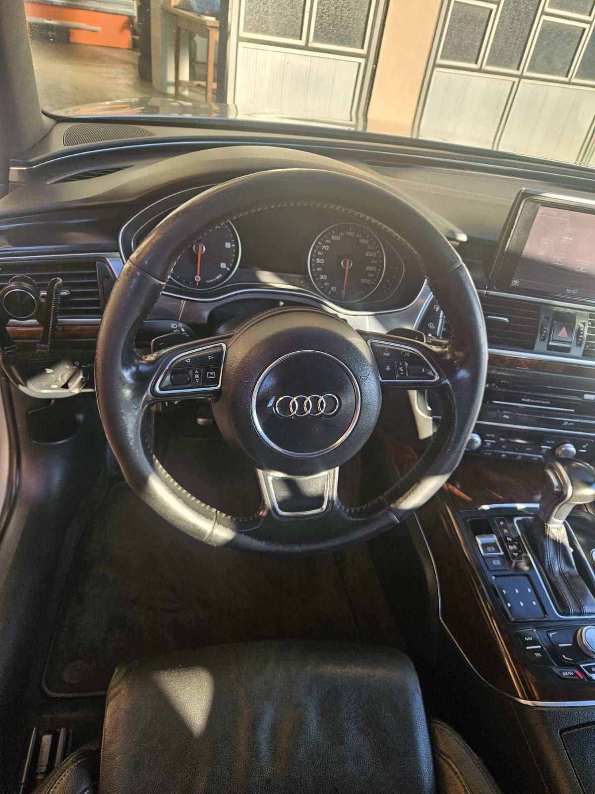 Audi A6 3,0 TDI S-tronic automatik, fotografija 4