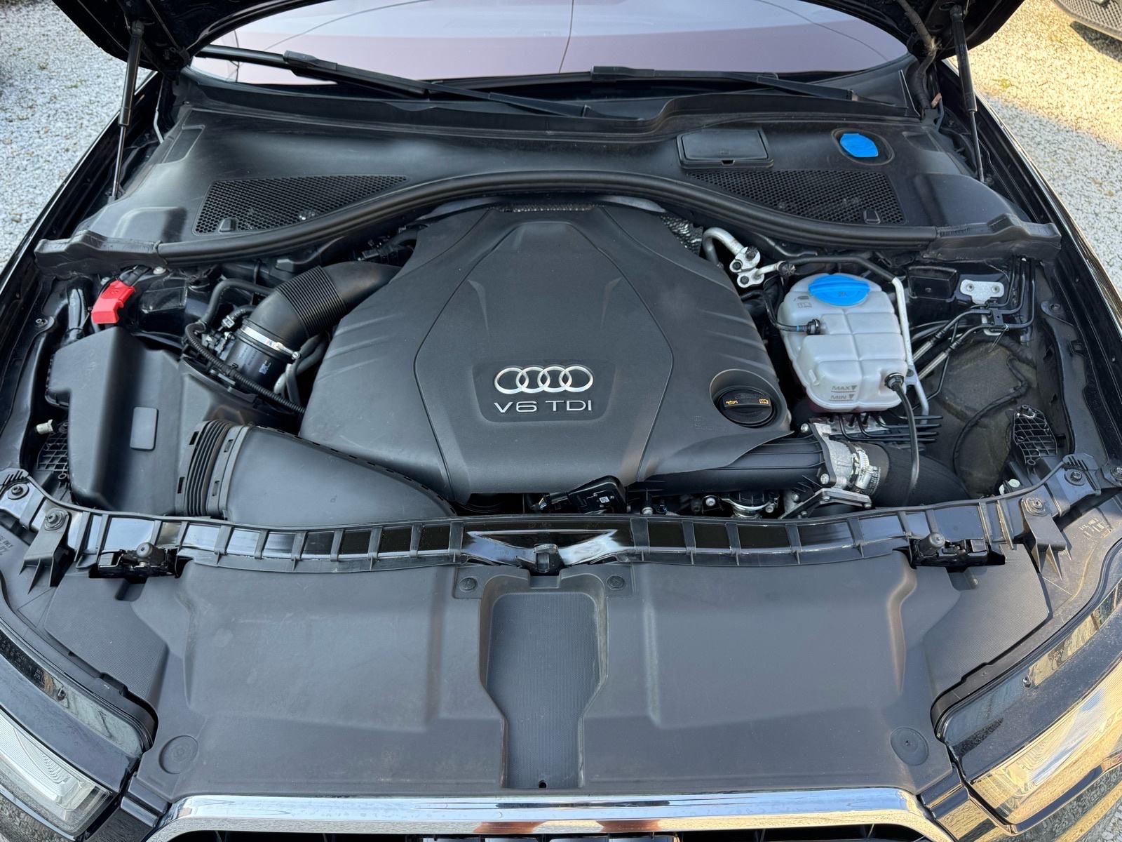 Audi A6 3,0 TDI S-tronic / BIXENON / NAVI / KAMERA / ALU / PDC, fotografija 10