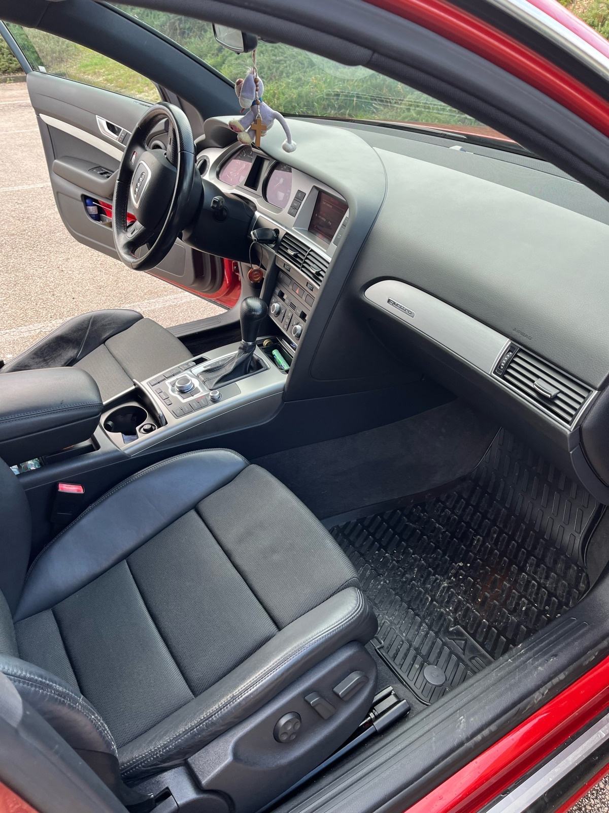 Audi A6 3,0 V6 TDI automatik, fotografija 8