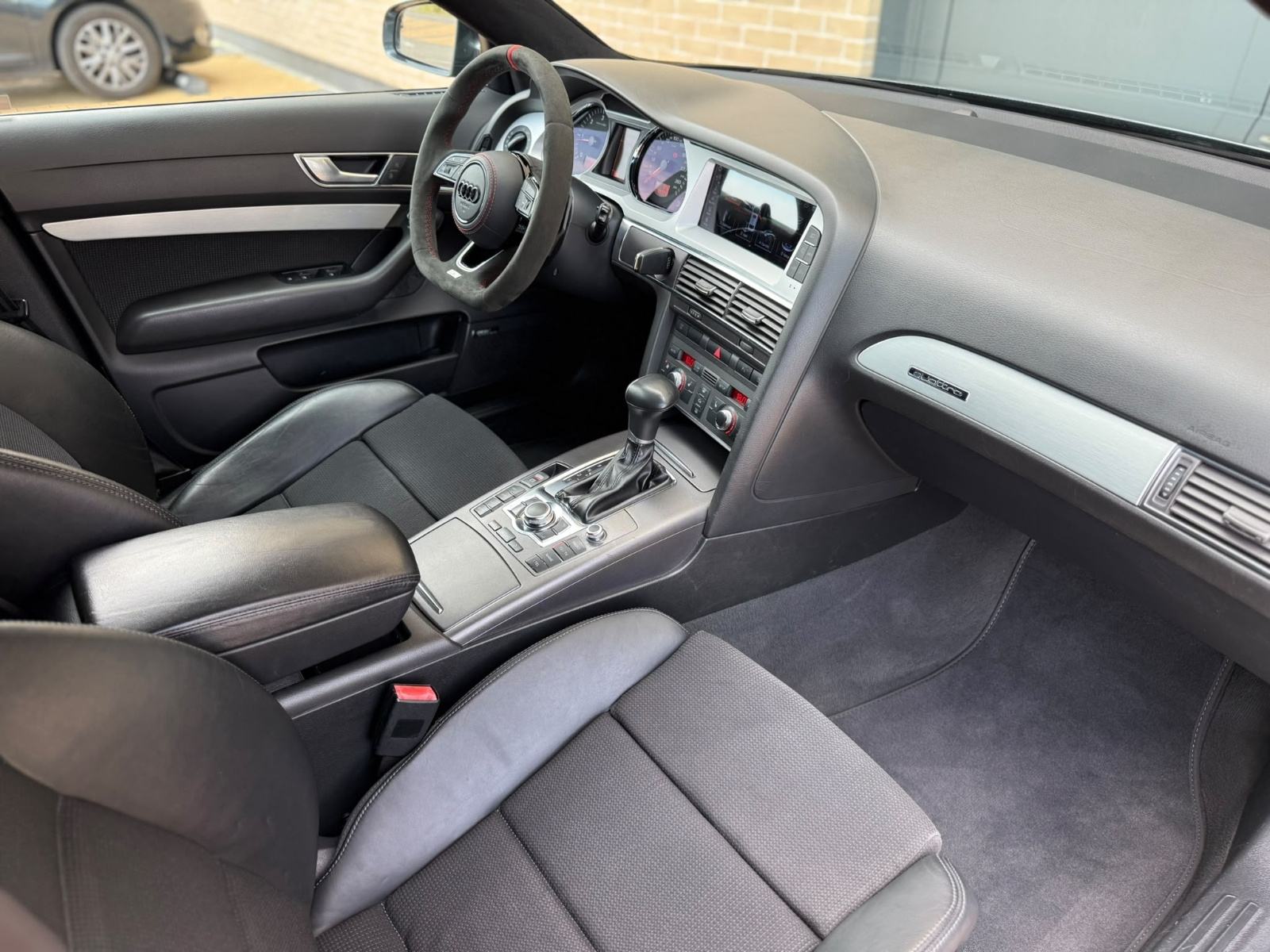 Audi A6 3,0 V6 TDI automatik, fotografija 17