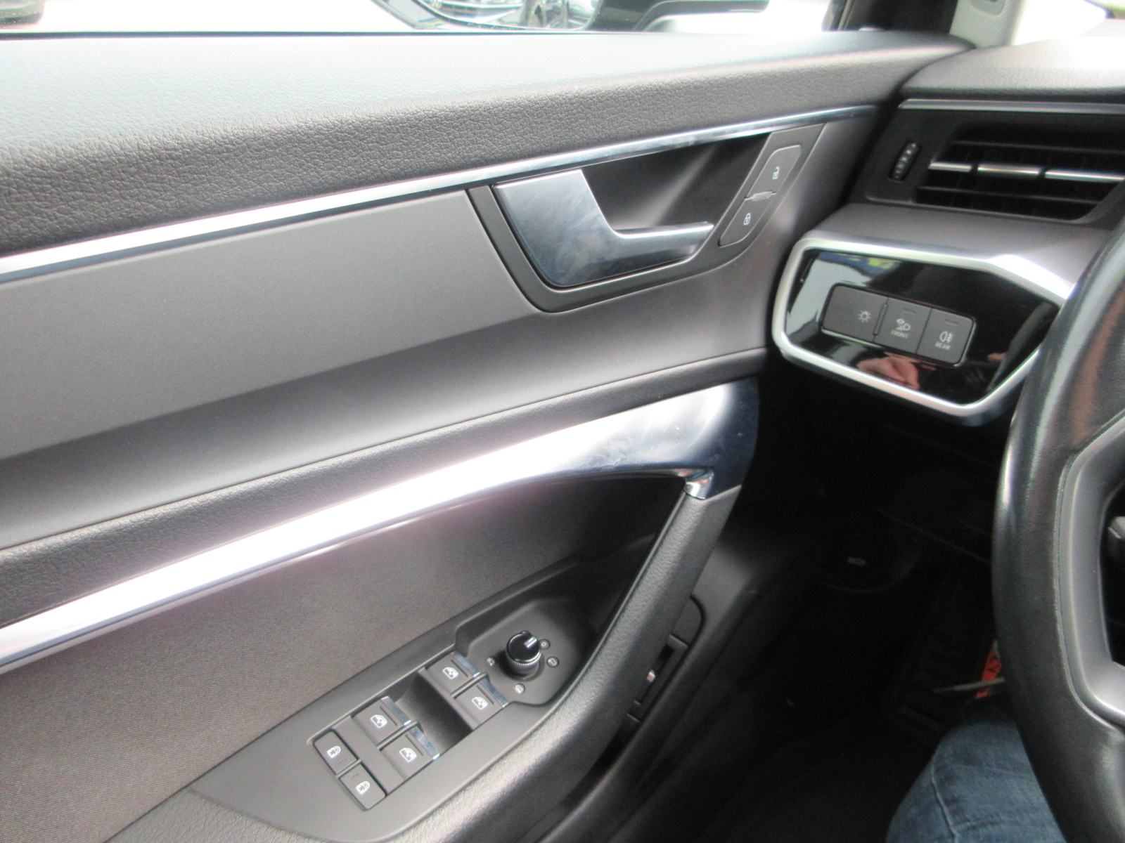 Audi A6 35 TDI,163Ks, Automatik,Navi,Rik.Kamera,Servisna,Toop Stanje,., fotografija 18