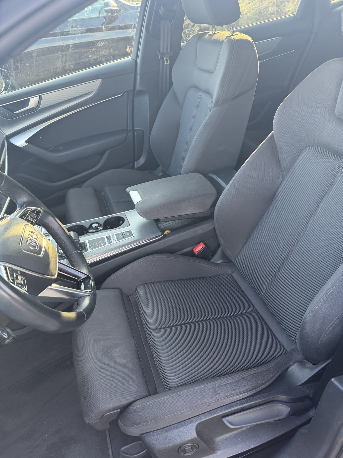 Audi A6 black edition, 2023 g. 75000 tkm., fotografija 4