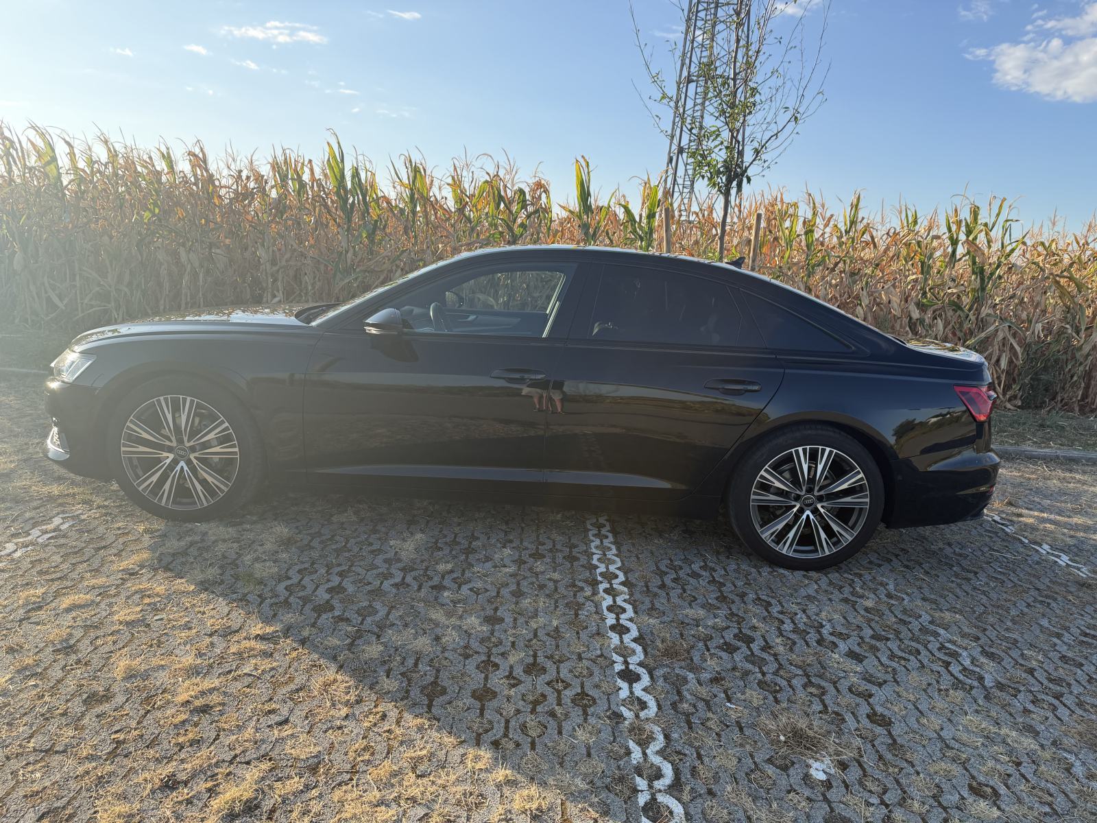 Audi A6 black edition, 2023 g. 75000 tkm., fotografija 8