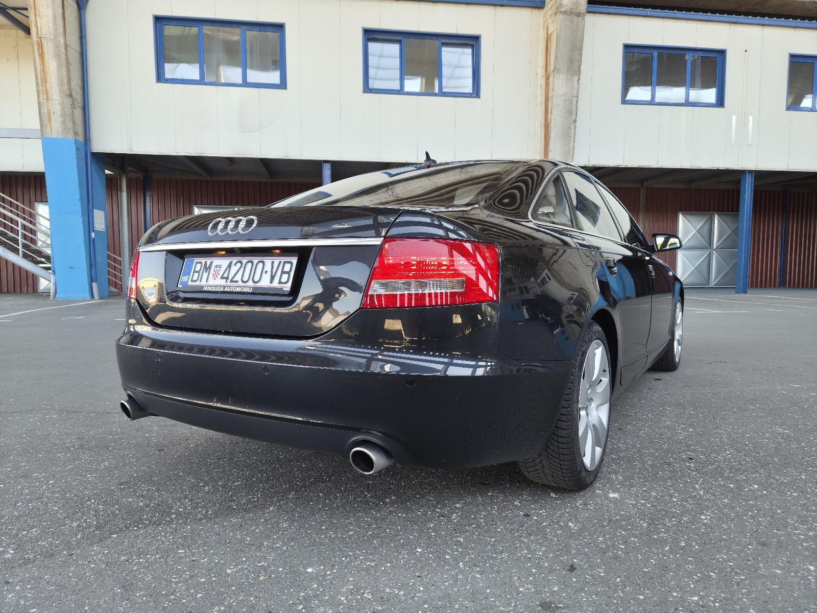 Audi A6 4,2 V8 automatik - ZAMJENA, fotografija 4