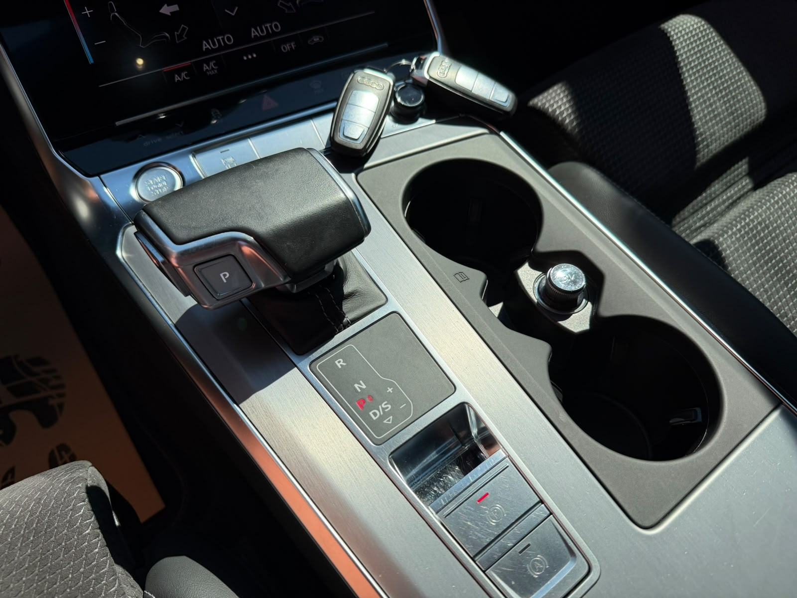 Audi A6 40 TDI automatik •2019•Matrix•S Line•Kamera•LeasingBezUčešća, fotografija 14