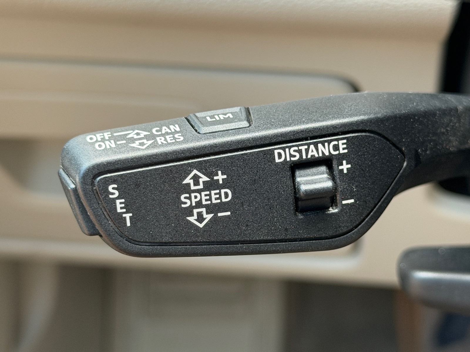 Audi A6 40 TDI,JAMSTVO,VIRTUAL COCKPIT,KOŽA,KAMERA,AMBIENT,U PDV-U!, fotografija 12