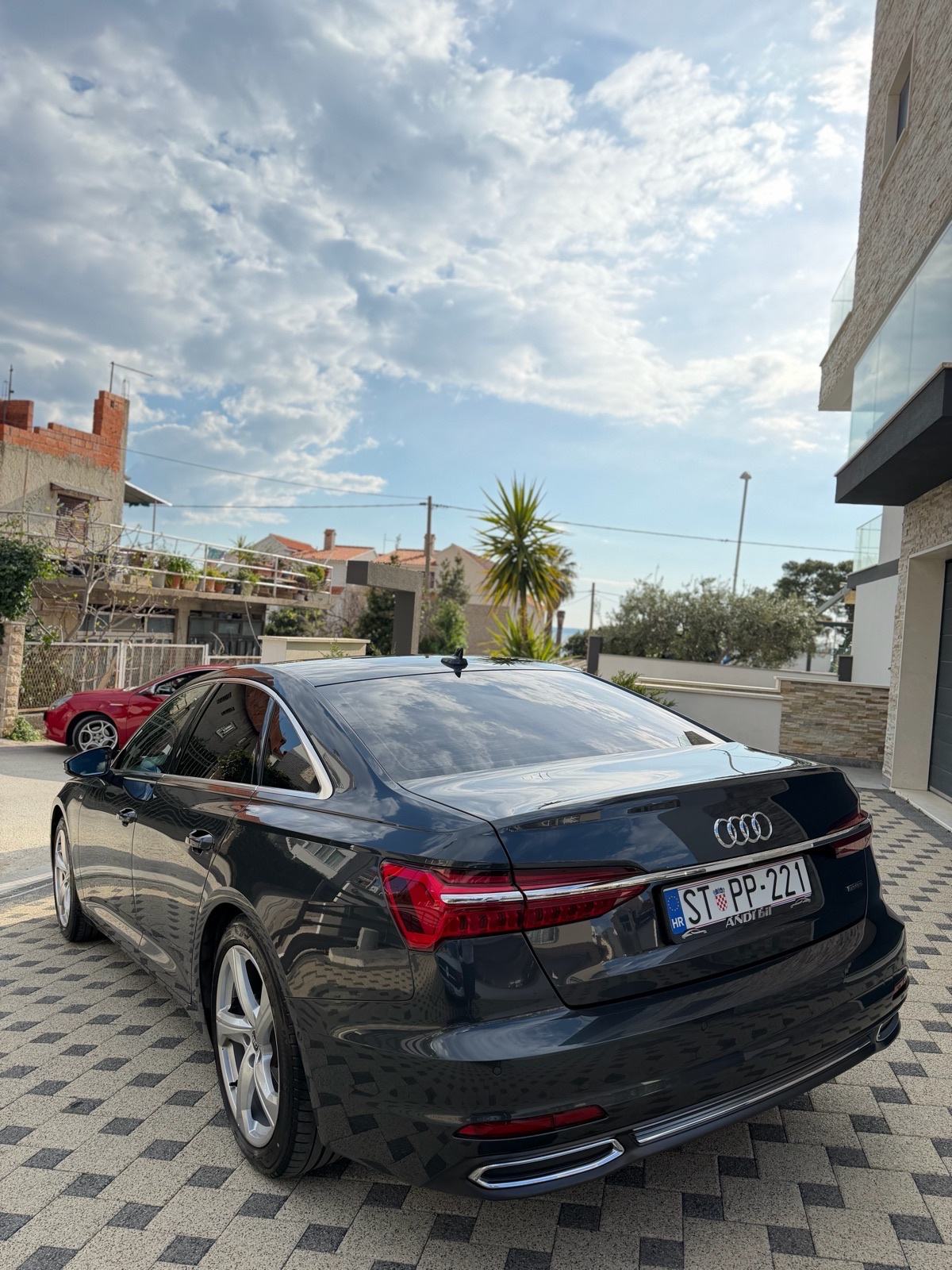 Audi A6 40 TDI Quattro S-Line PDV, fotografija 3