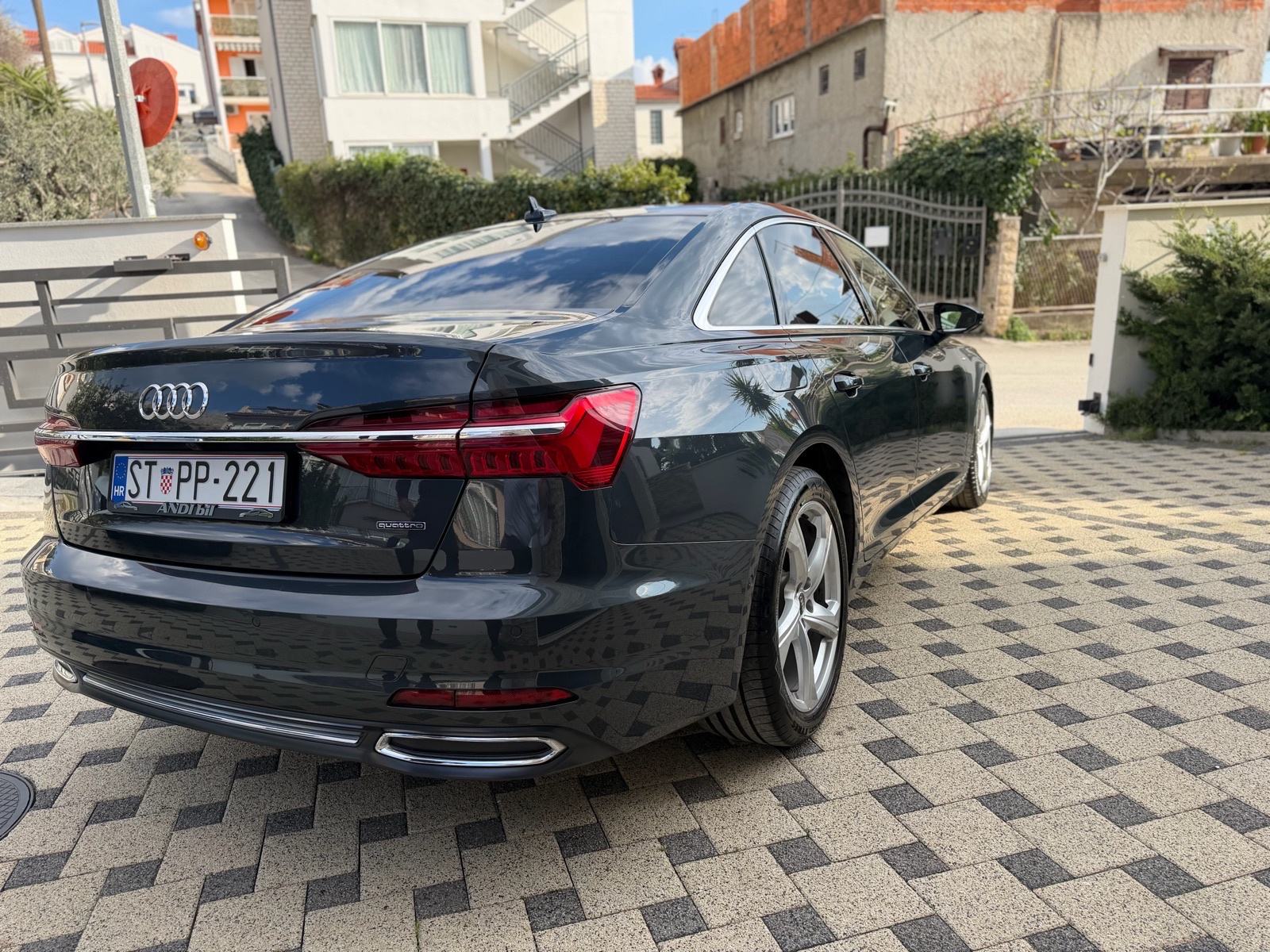 Audi A6 40 TDI Quattro S-Line PDV, fotografija 5