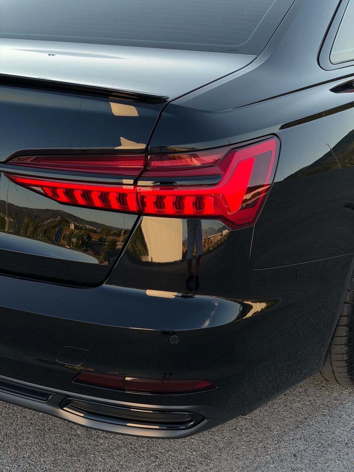 Audi A6 40 TDI QUATTRO S-line 2020 god, fotografija 9