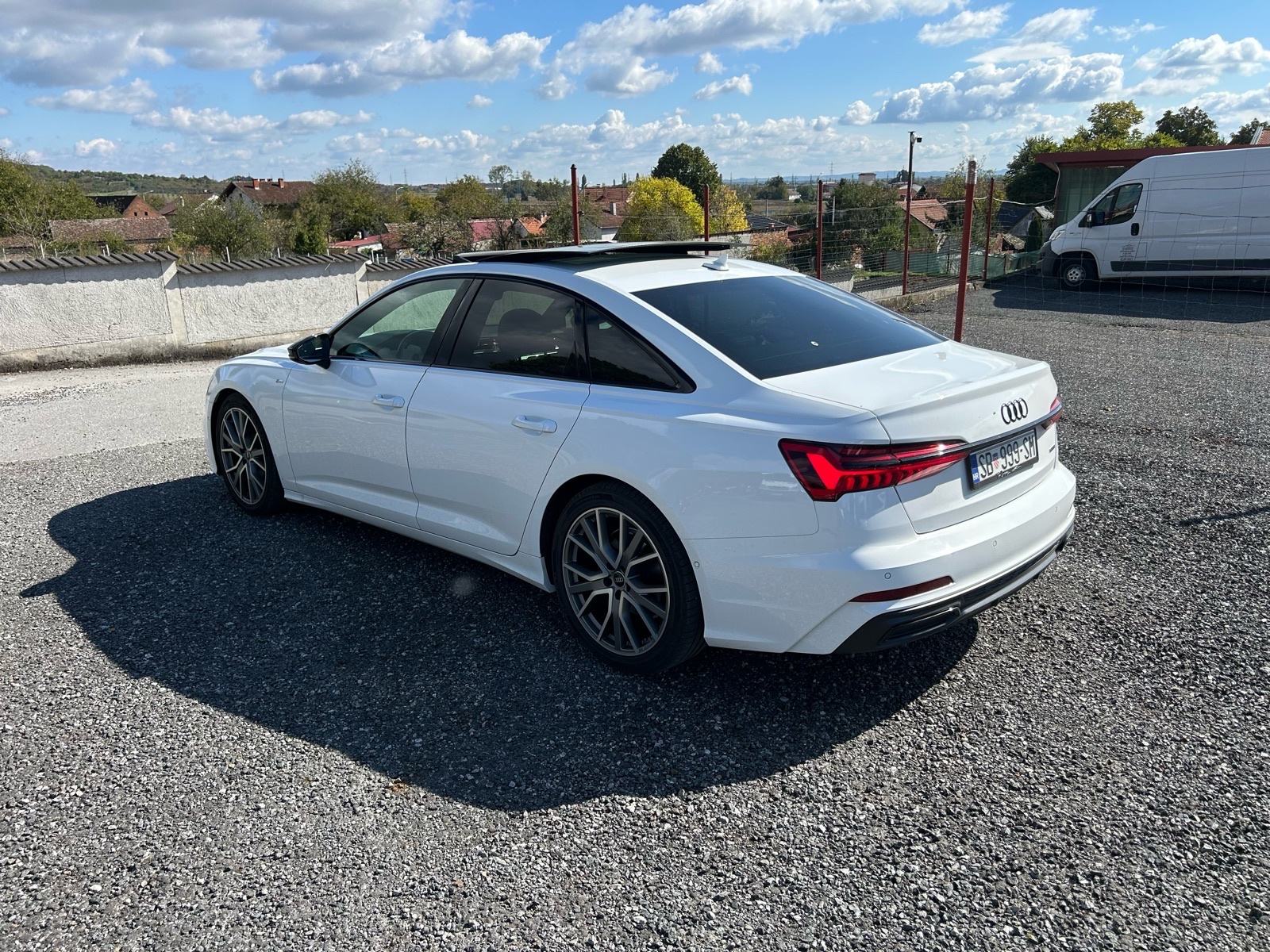 Audi A6 40 TDI quattro S-line, fotografija 4