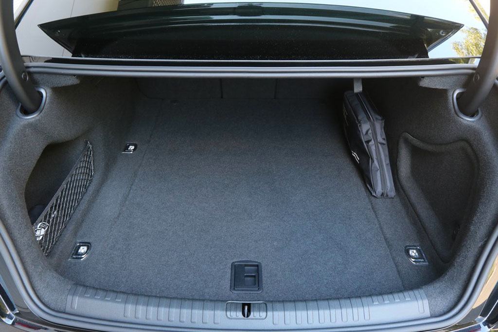Audi A6 40 TDI Quattro S-tronic Black S-Line MATRIX VIRTUAL 204 KS, fotografija 11