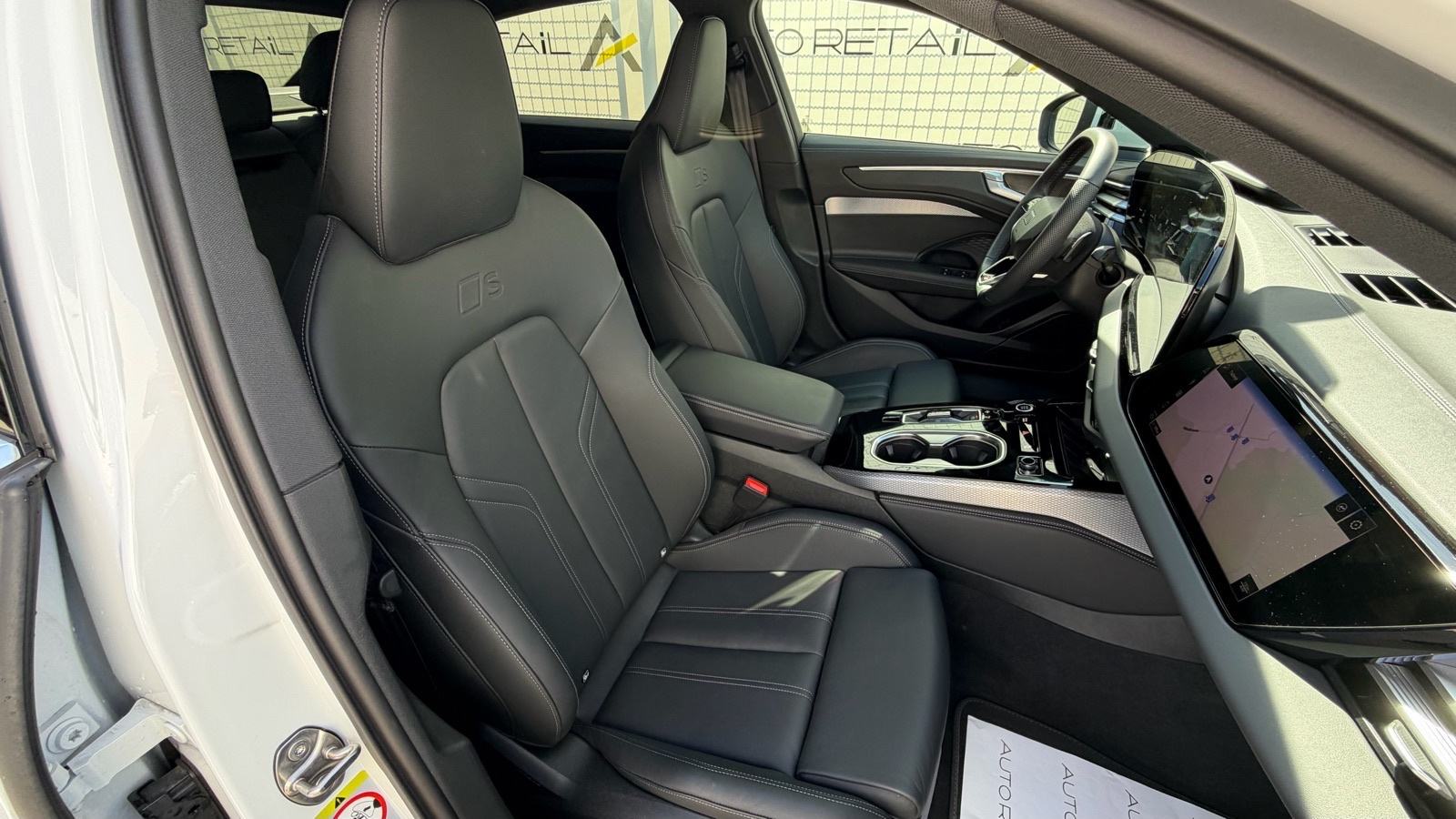 AUDI A6 40 TDI QUATTRO S - TRONIC S - LINE INT HUD MATRIX 360 B&O, fotografija 12