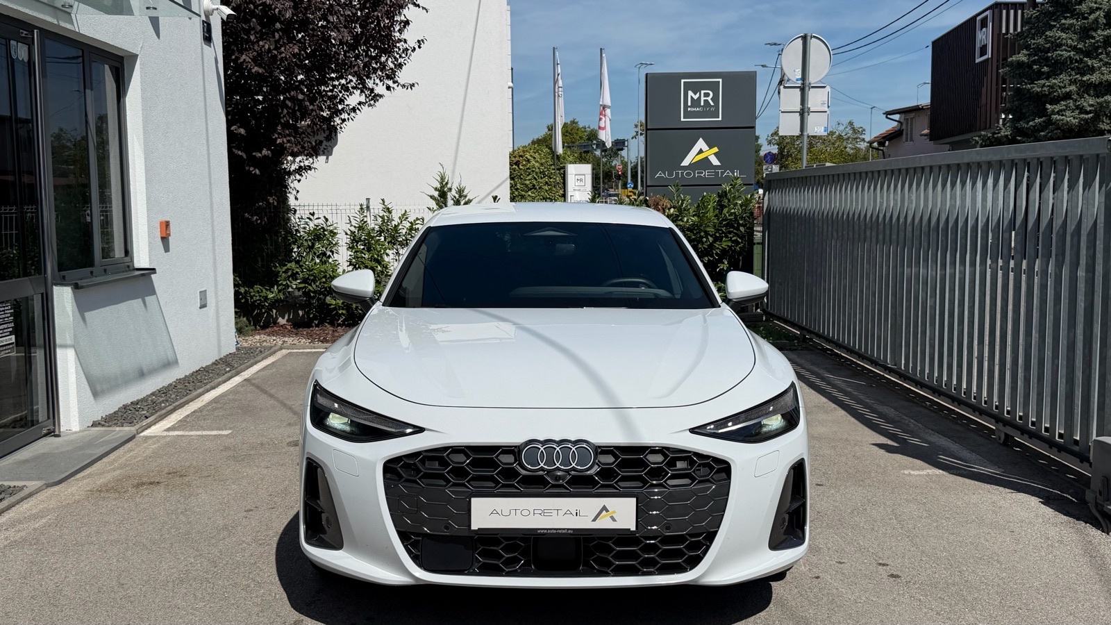 AUDI A6 40 TDI QUATTRO S - TRONIC S - LINE INT HUD MATRIX 360 B&O, fotografija 2