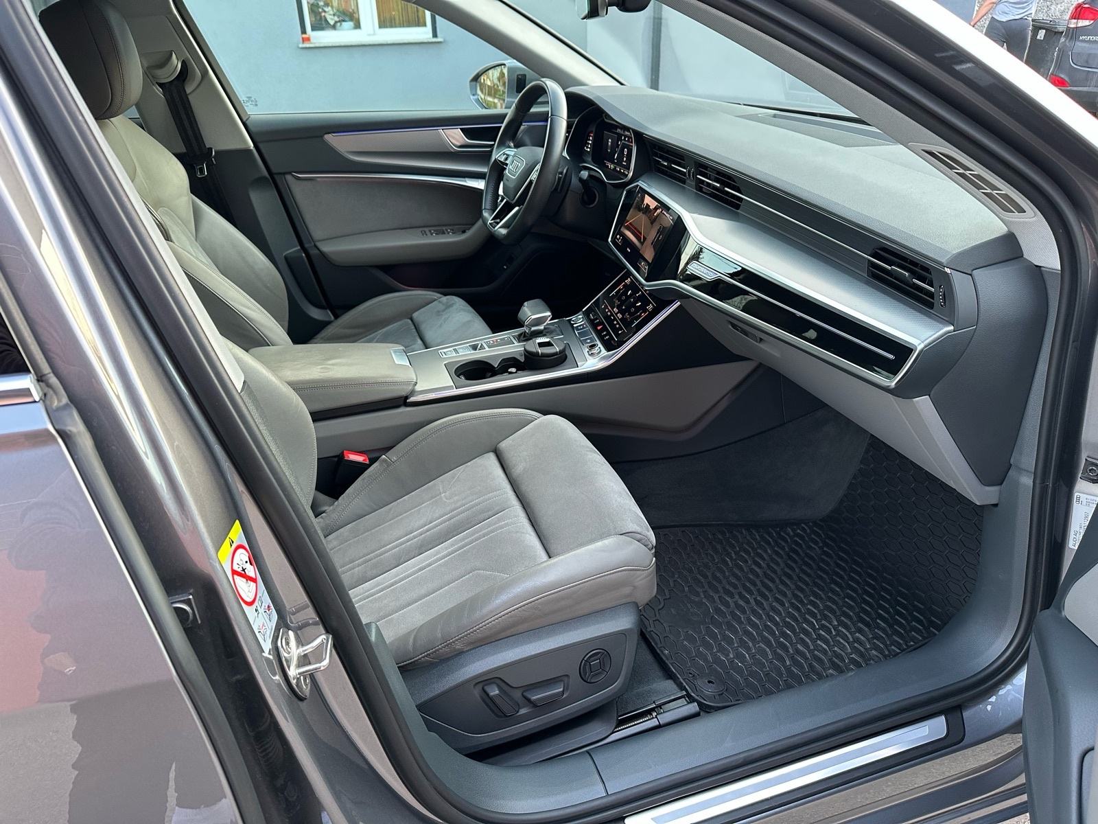 Audi A6 50 TDI automatik, fotografija 15