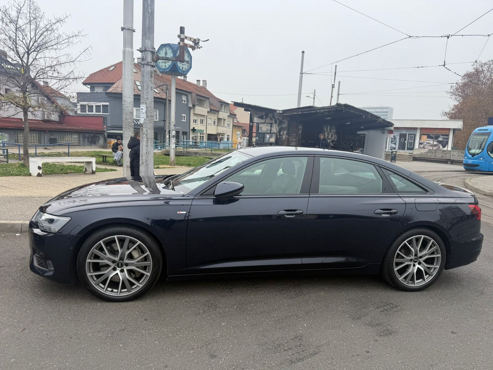 Audi A6 50 TFSI automatik, fotografija 3