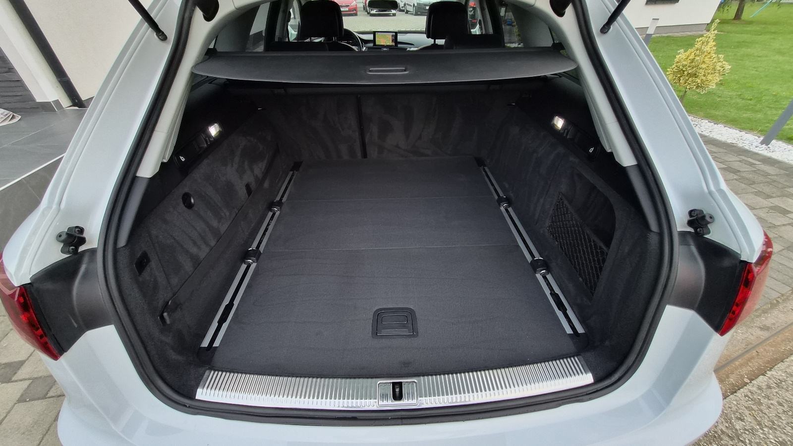 Audi A6 Allroad 3,0 TDI automatik - 1.VLASNIK - ORIGINALNO STANJE -, fotografija 19