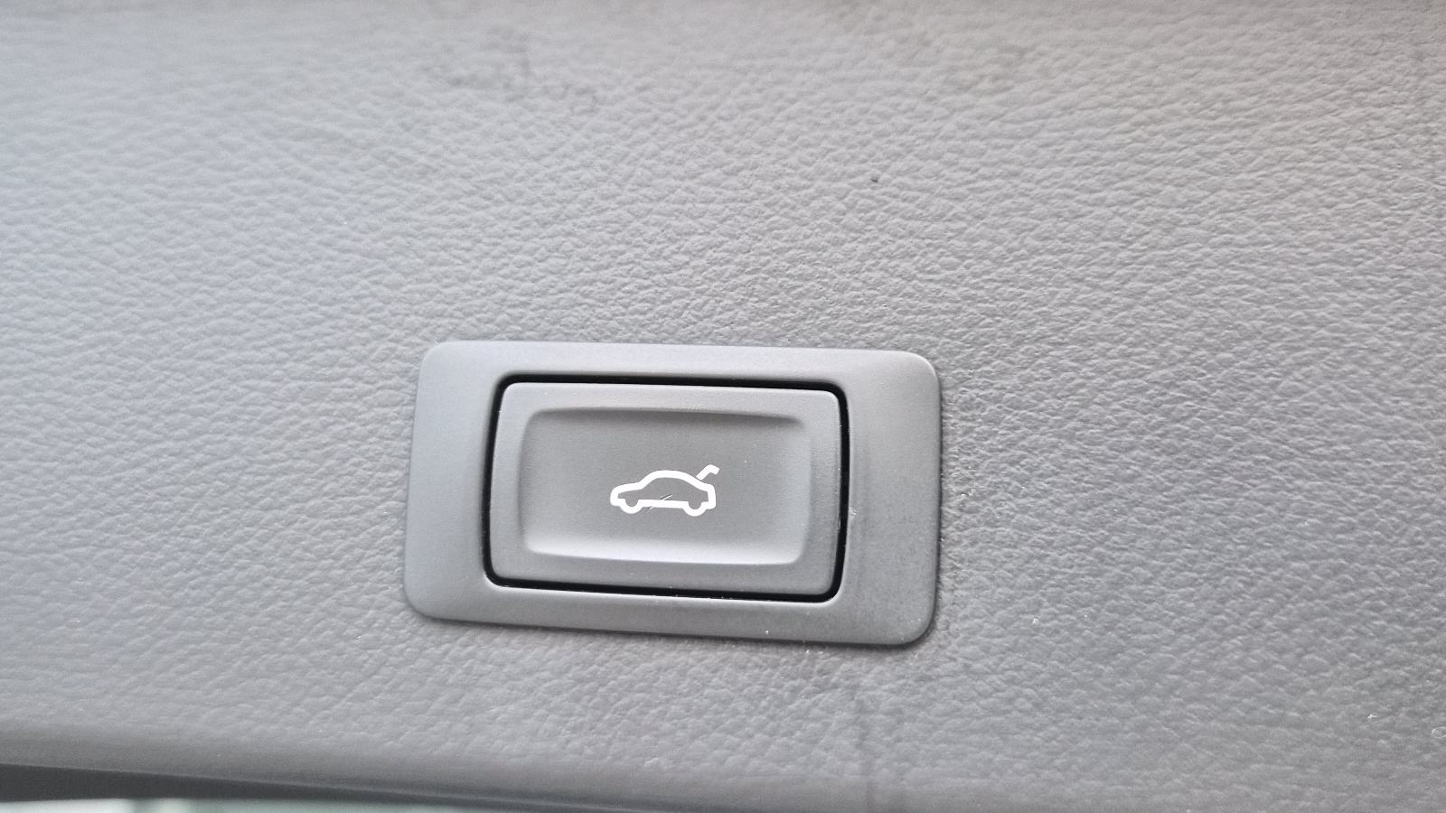Audi A6 Allroad 3,0 TDI automatik - 1.VLASNIK - ORIGINALNO STANJE -, fotografija 18