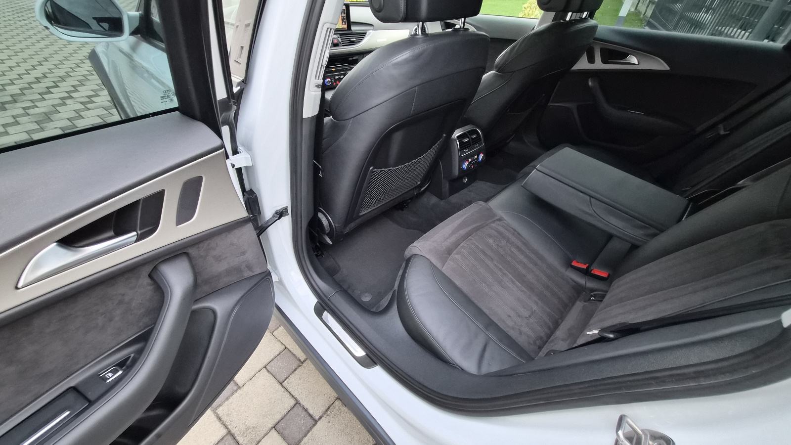 Audi A6 Allroad 3,0 TDI automatik - 1.VLASNIK - ORIGINALNO STANJE -, fotografija 20