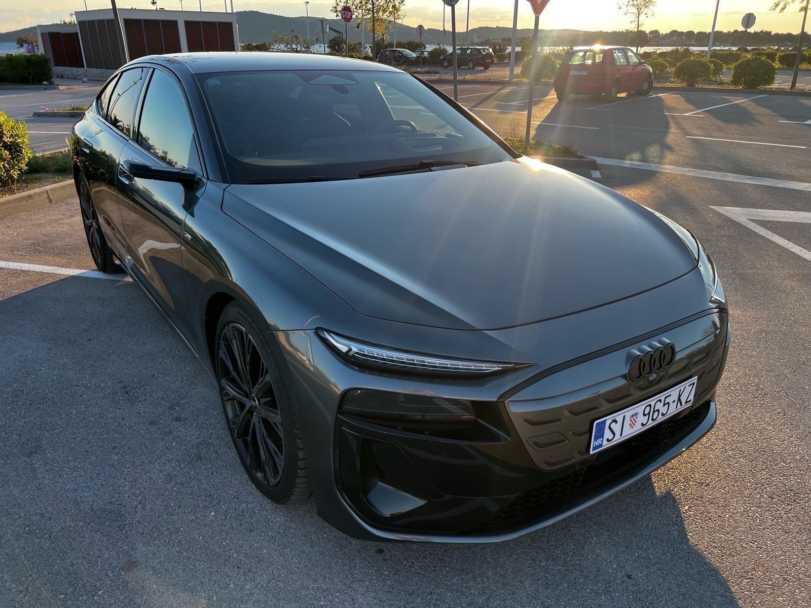 AUDI A6 E-TRON QUATTRO 3xS LINE , 460KS 690km JAMSTVO 6 GODINA 800V/HR, fotografija 4
