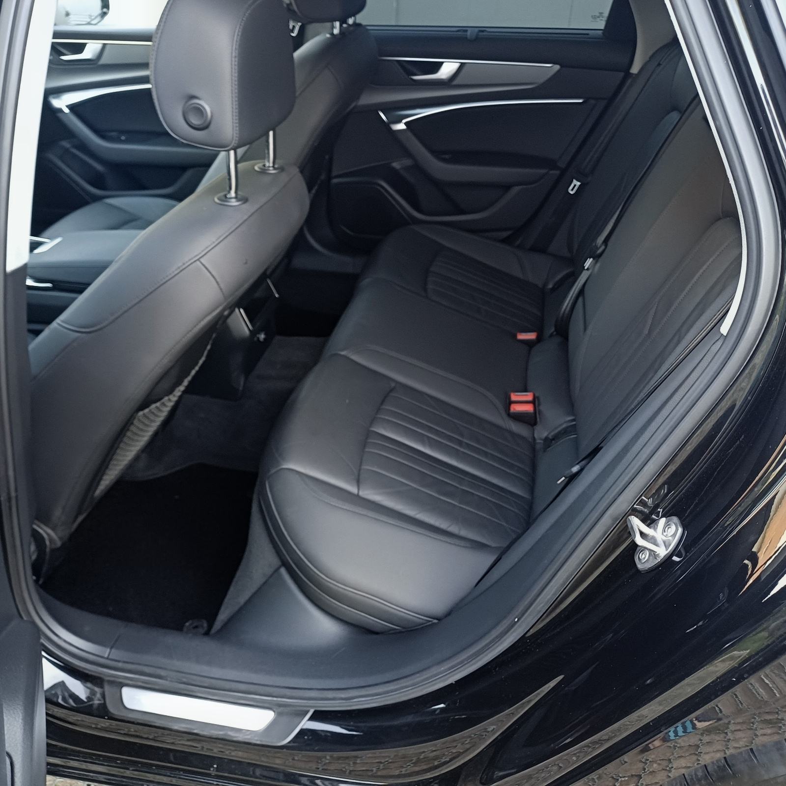 Audi A6 Avant 2.0 TDI automatik, koža, veliki servis..., fotografija 8