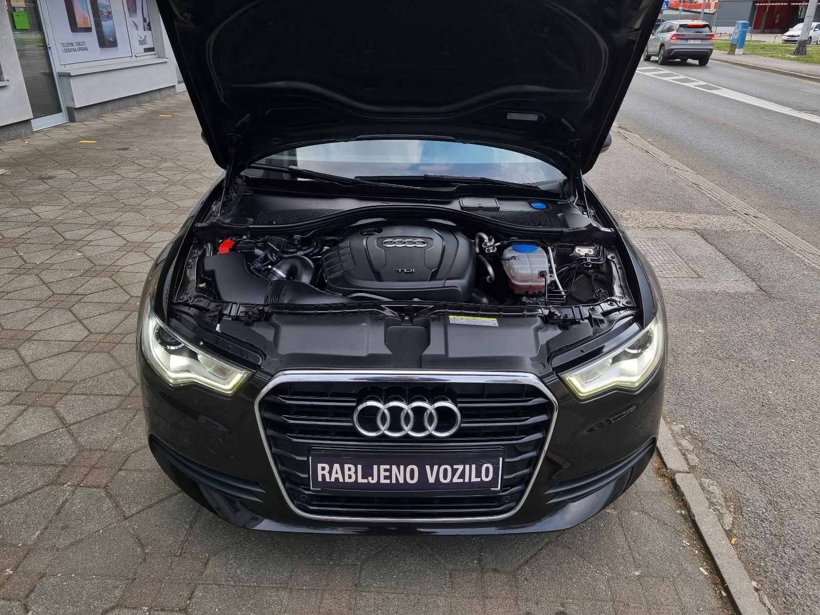 AUDI A6 2,0 TDI-1 VL-XENON-NAVIGACIJA-KAMERA-SERVISNA KNJIGA+RAČUNI, fotografija 10