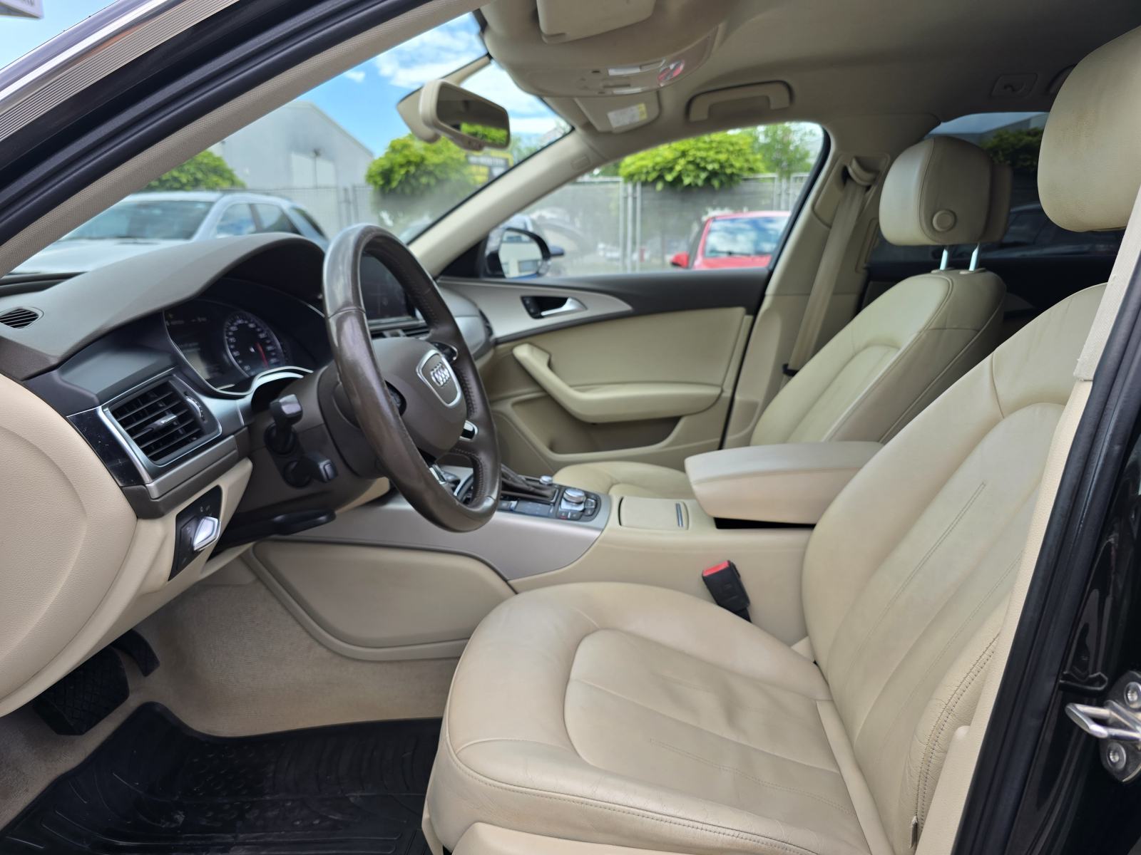 AUDI A6 2.0 TDI ULTRA FACELIFT * AUTOMATIK * ODLIČNO STANJE *, fotografija 19