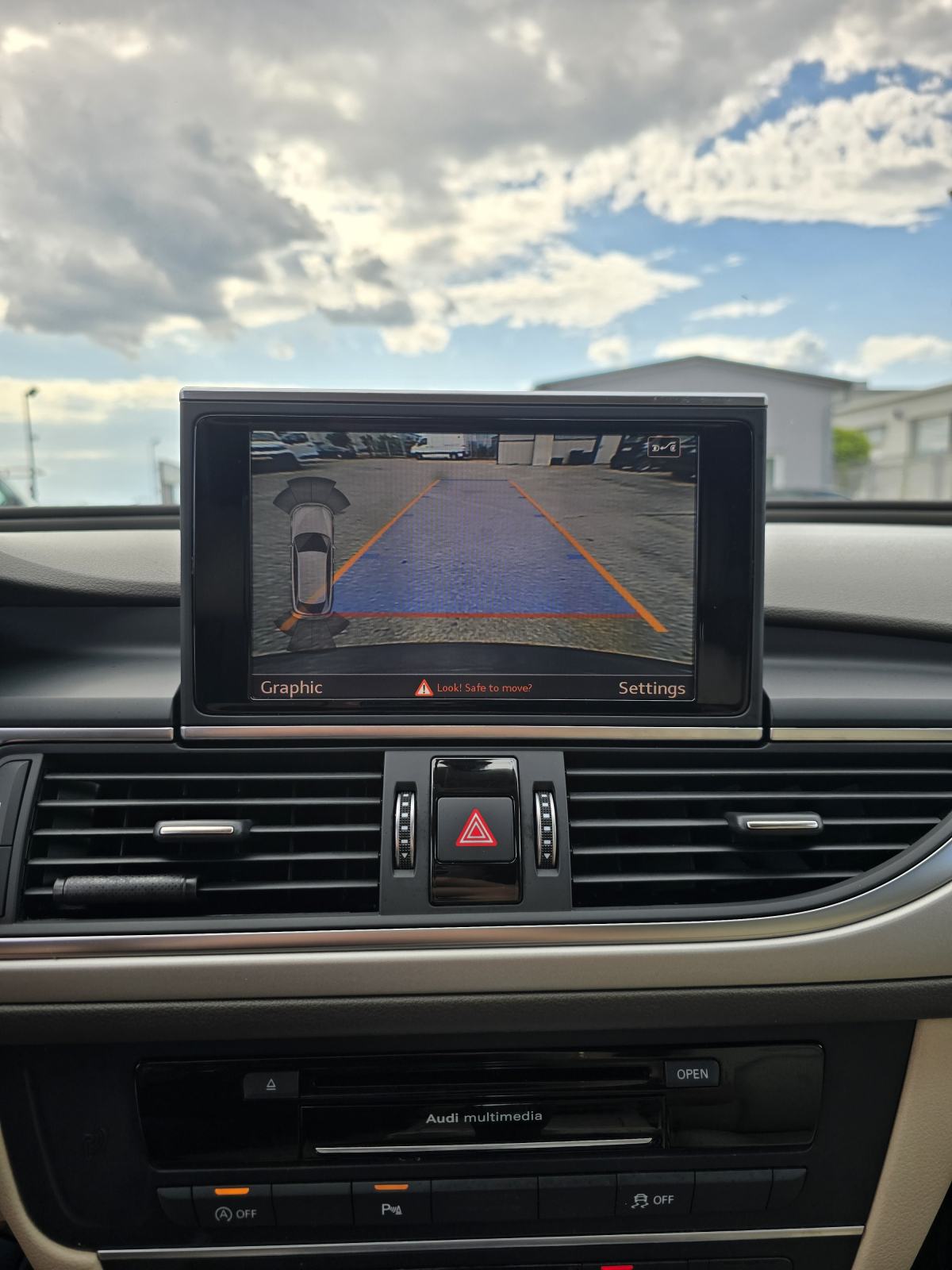 AUDI A6 2.0 TDI ULTRA FACELIFT * AUTOMATIK * ODLIČNO STANJE *, fotografija 17