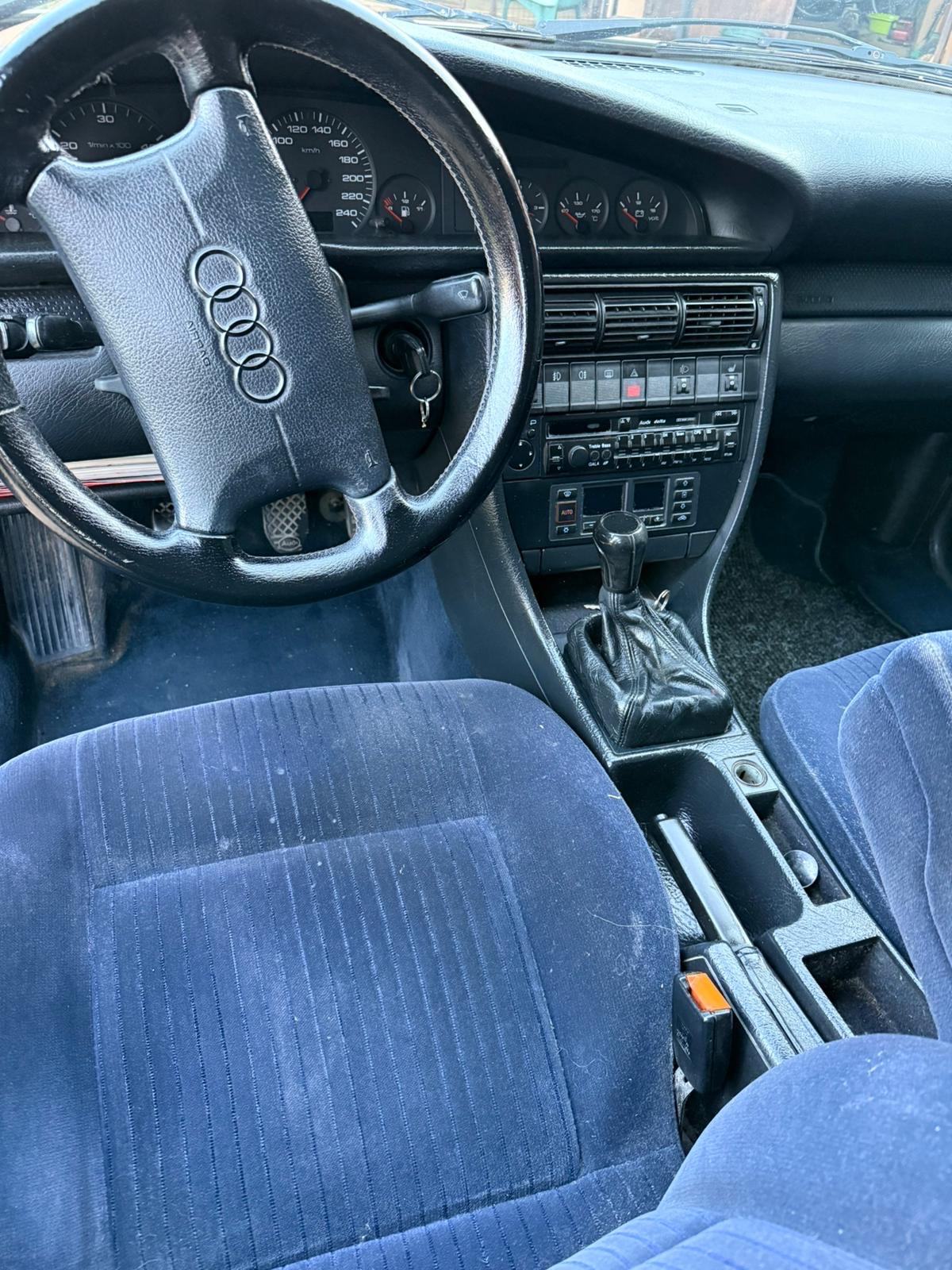 Audi A6 Avant 2,5 TDI, fotografija 8