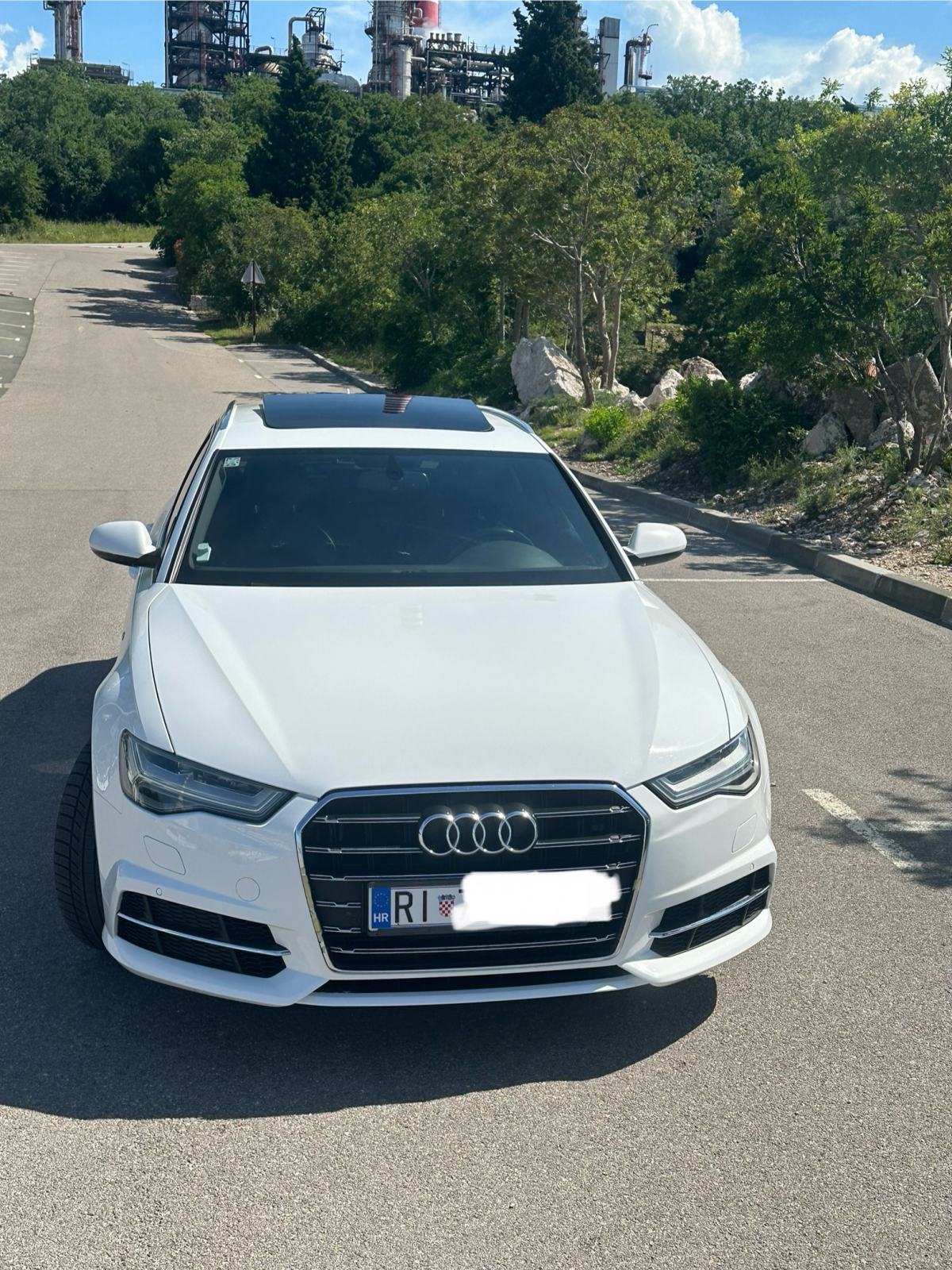Audi A6 Avant 3,0 TDI automatik, panorama, koza, F1 volan..
