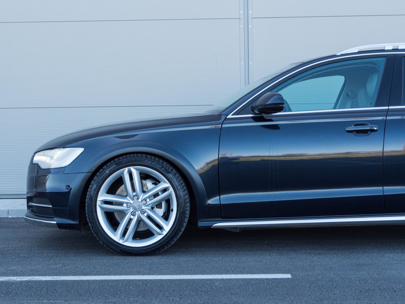 Audi A6 Avant 3,0 TDI, fotografija 2