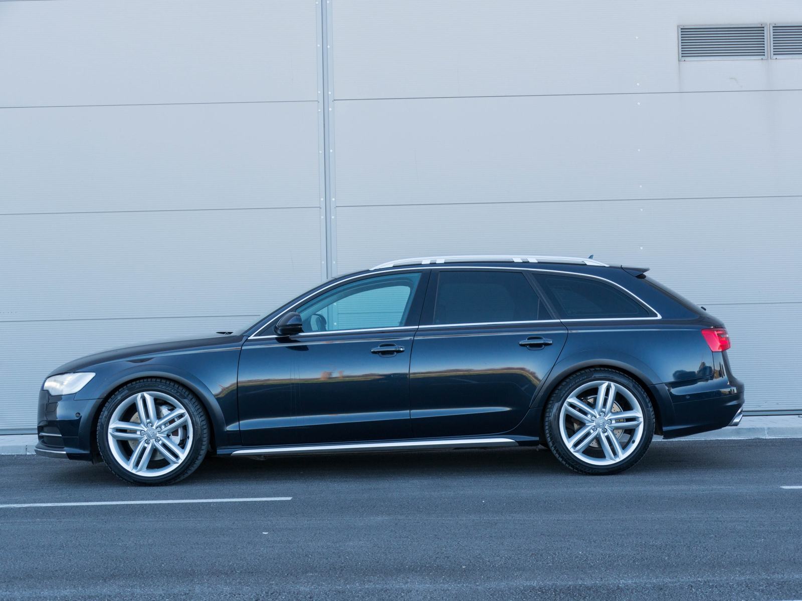 Audi A6 Avant 3,0 TDI, fotografija 4