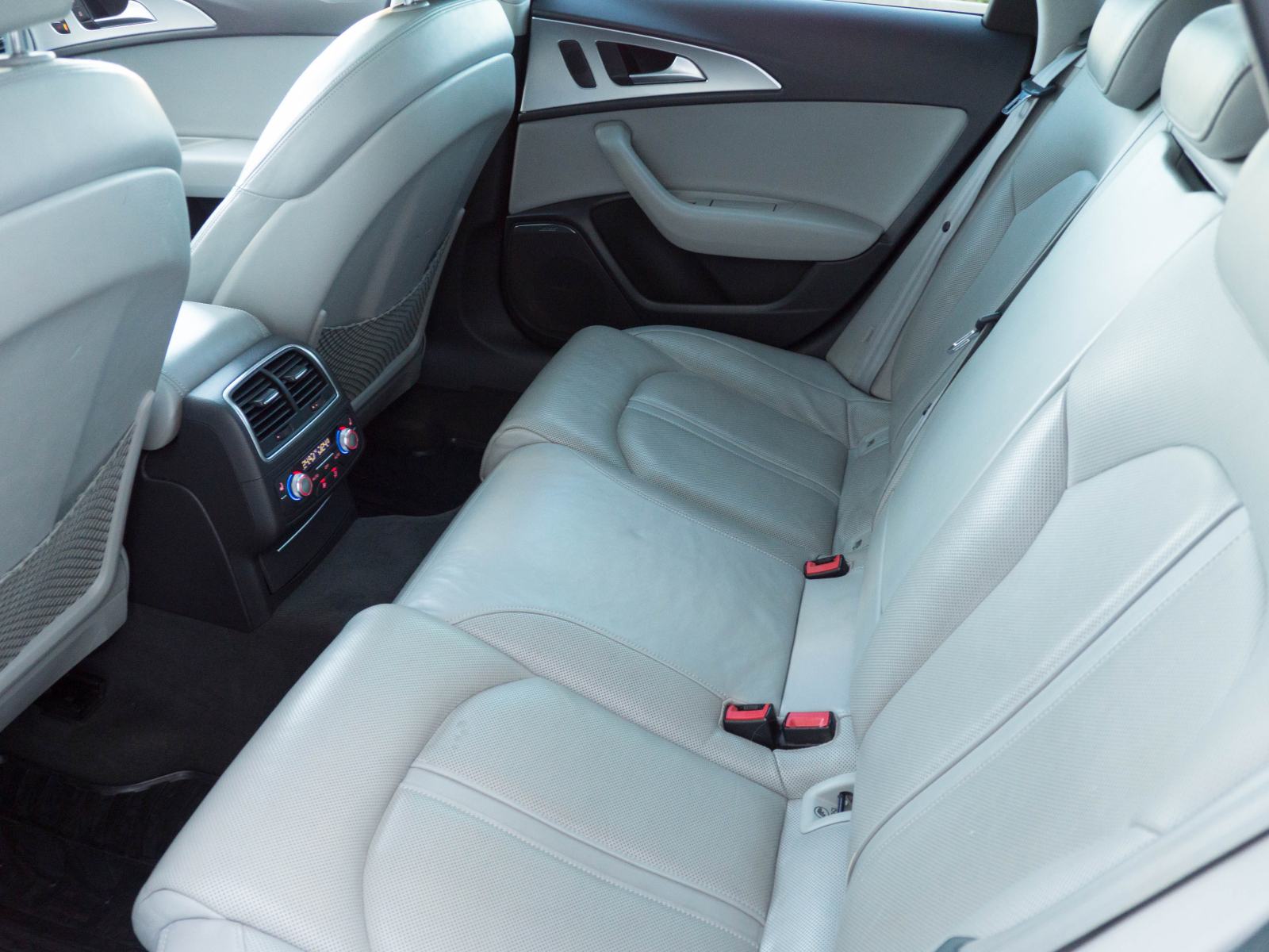 Audi A6 Avant 3,0 TDI, fotografija 18