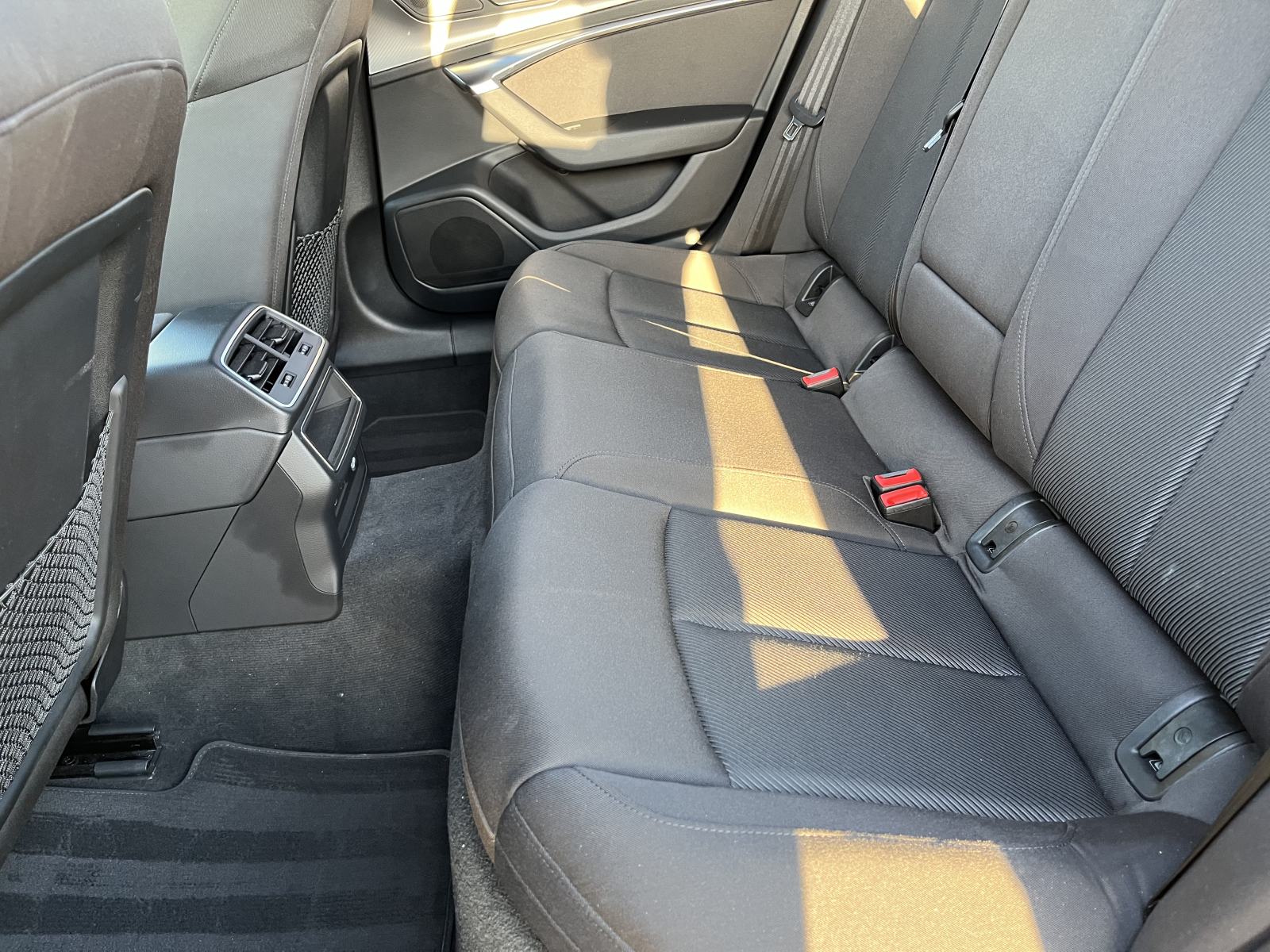 Audi A6 Avant 35 TDI 2021. S tronic | Servisna | Navi | CarPlay, fotografija 17