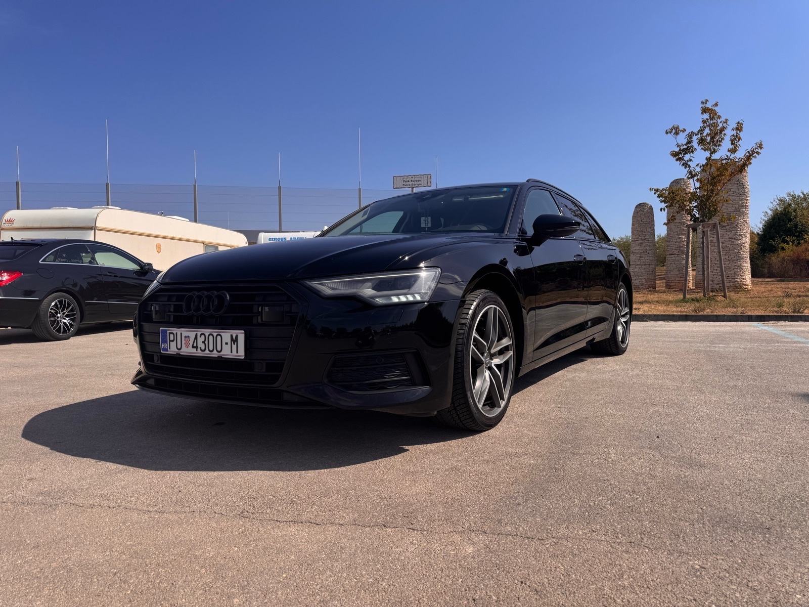 Audi A6 Avant 40 TDI automatik, BLACK EDITION, 2019 godište, fotografija 2