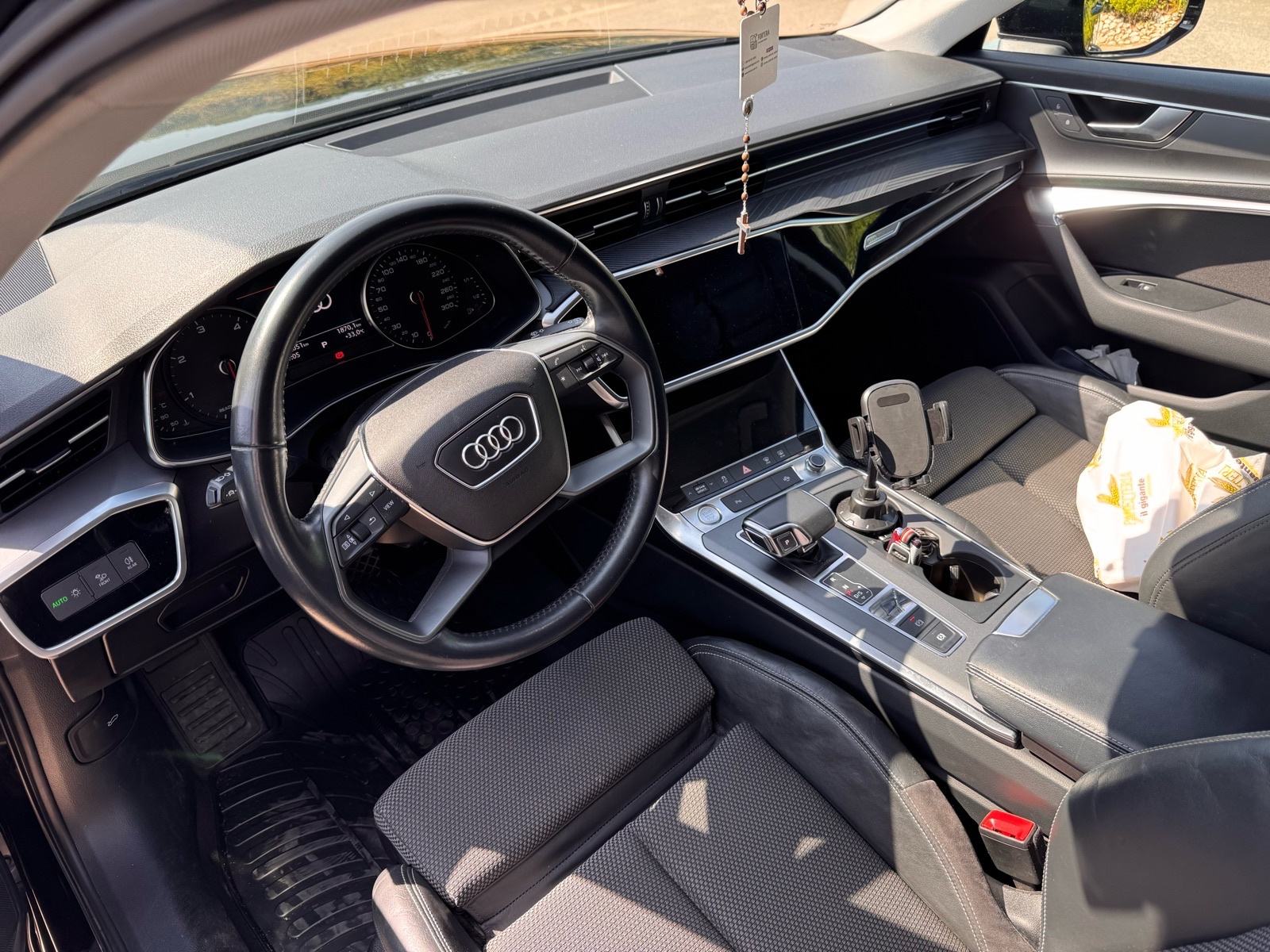 Audi A6 Avant 40 TDI automatik, BLACK EDITION, 2019 godište, fotografija 16