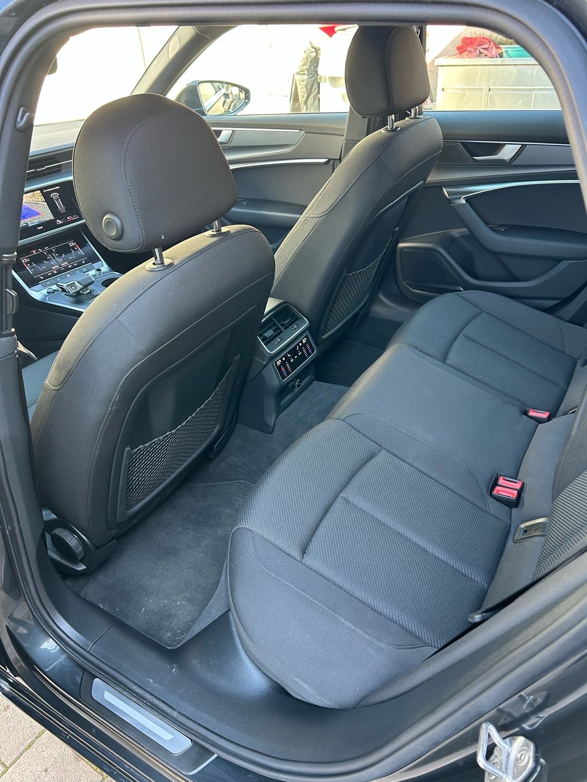 Audi A6 2024 40TDI Quattro 25000km novo leasing kredit, fotografija 15